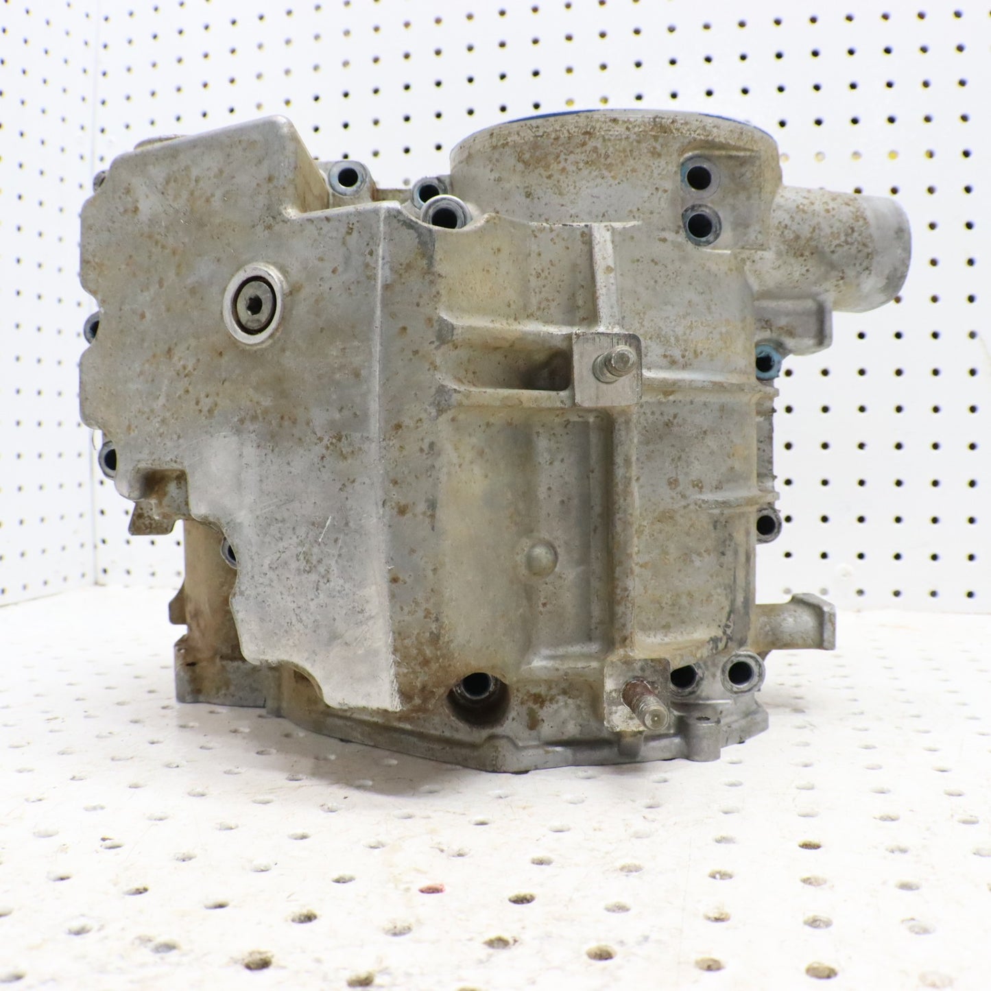 2009 Polaris Rzr 800 Crankcase Engine Case 2203301