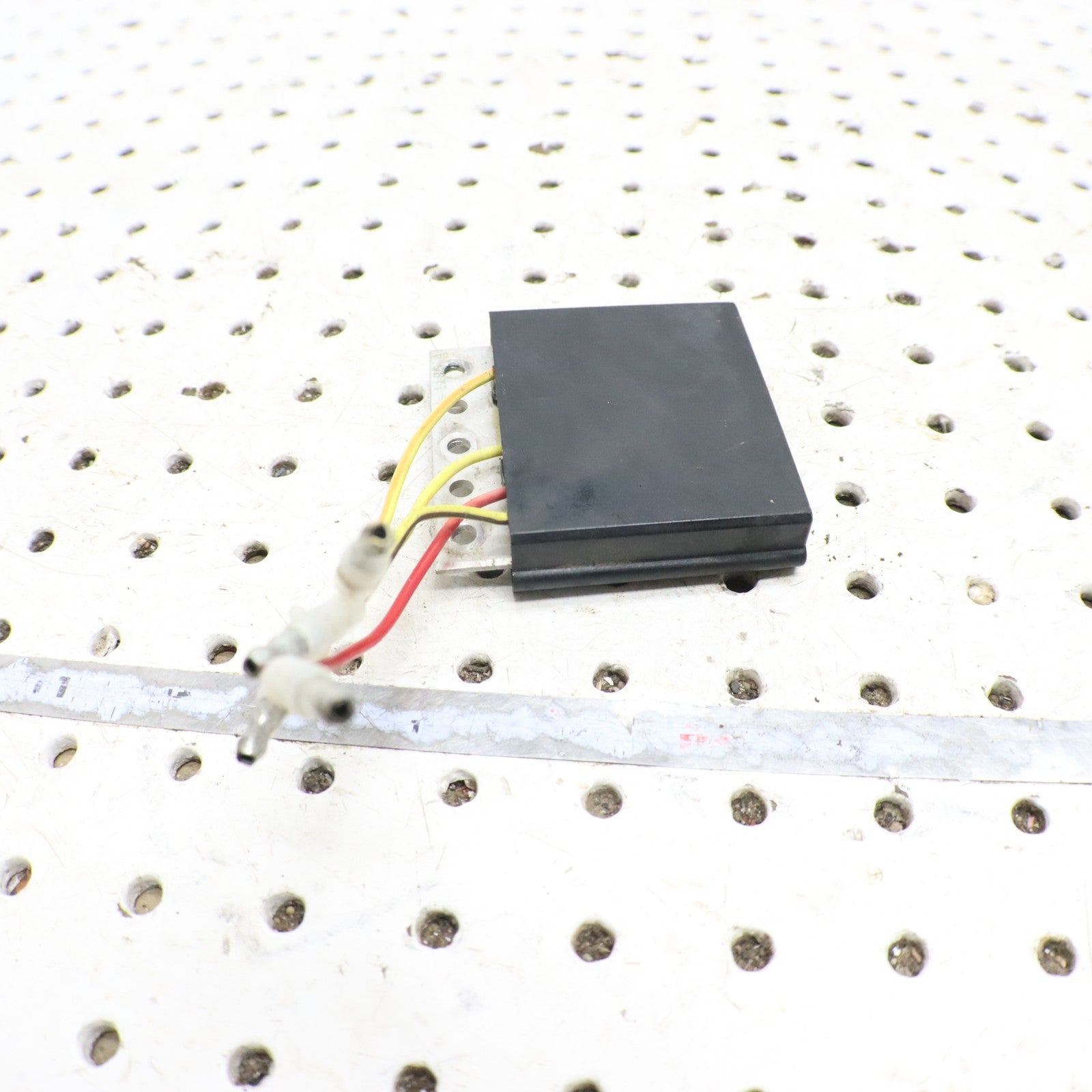 1995 Polaris Xplorer 400 Voltage Regulator 4060113 2205046 LR-35