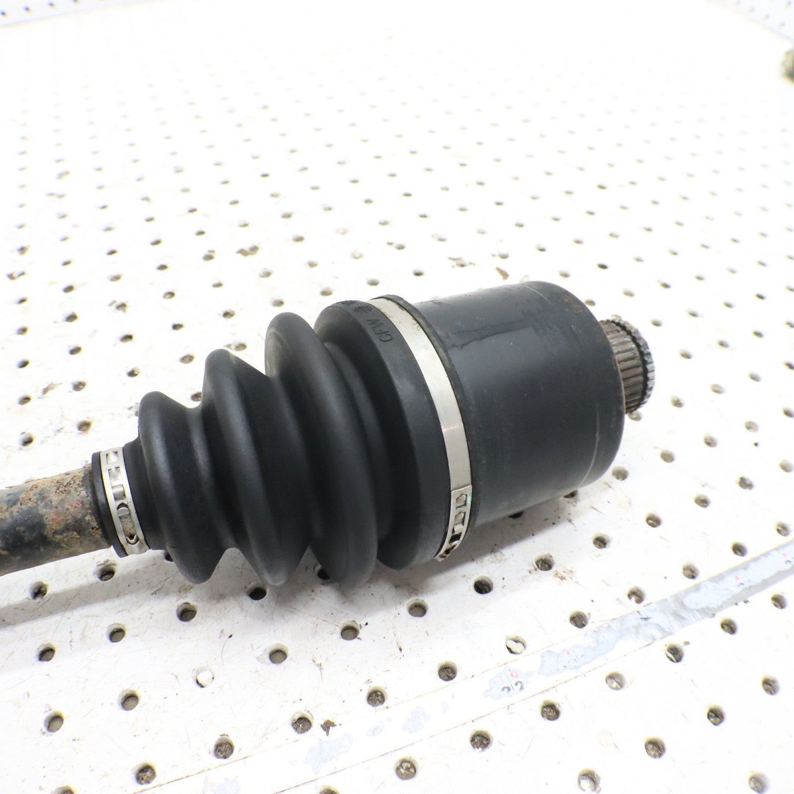 2003 Polaris Sportsman 600 REAR Cv Drive Axle Shaft 1380197 1380240