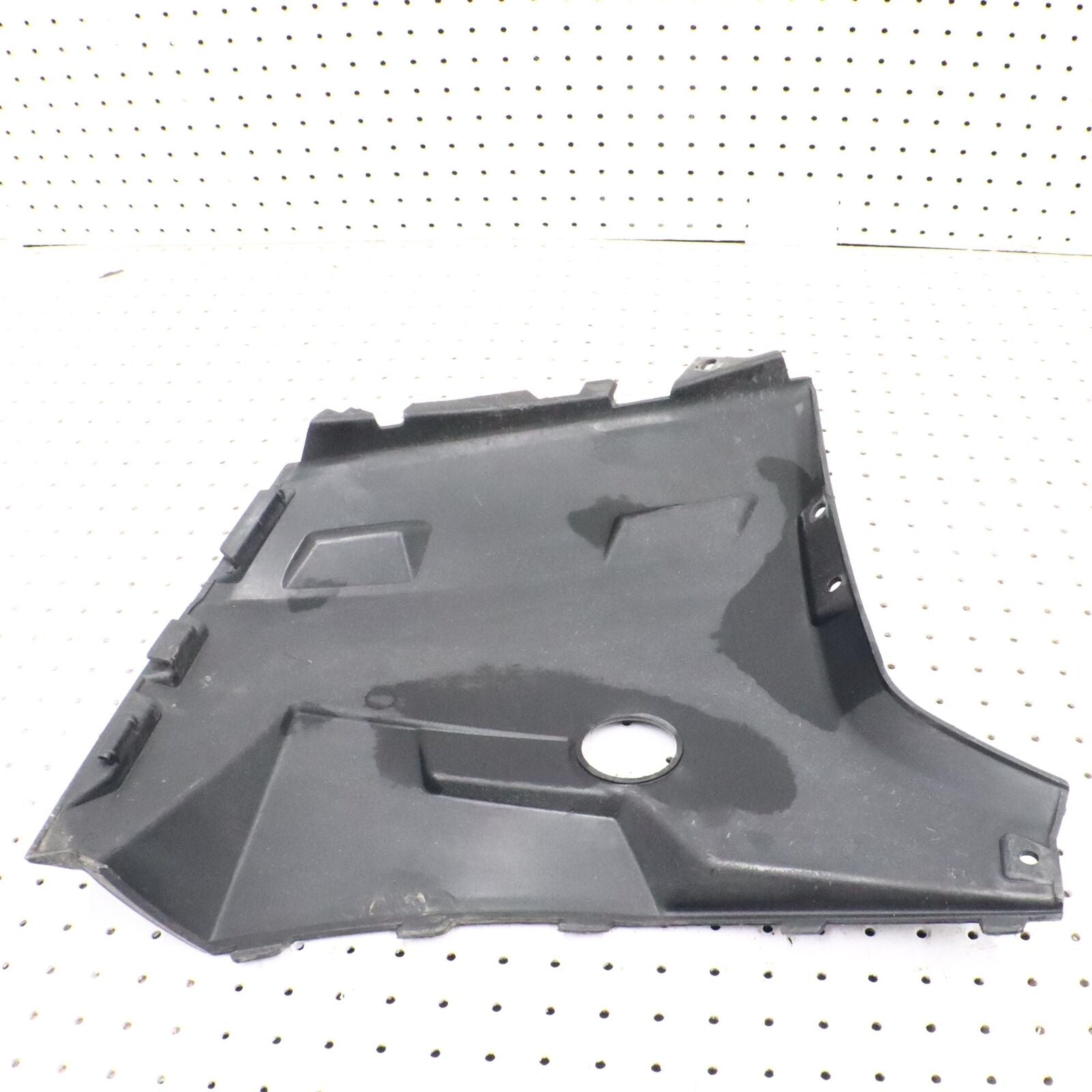 2013 POLARIS SPORTSMAN 550 RIGHT SIDE PANEL FENDER COWL COVER 5439095-464