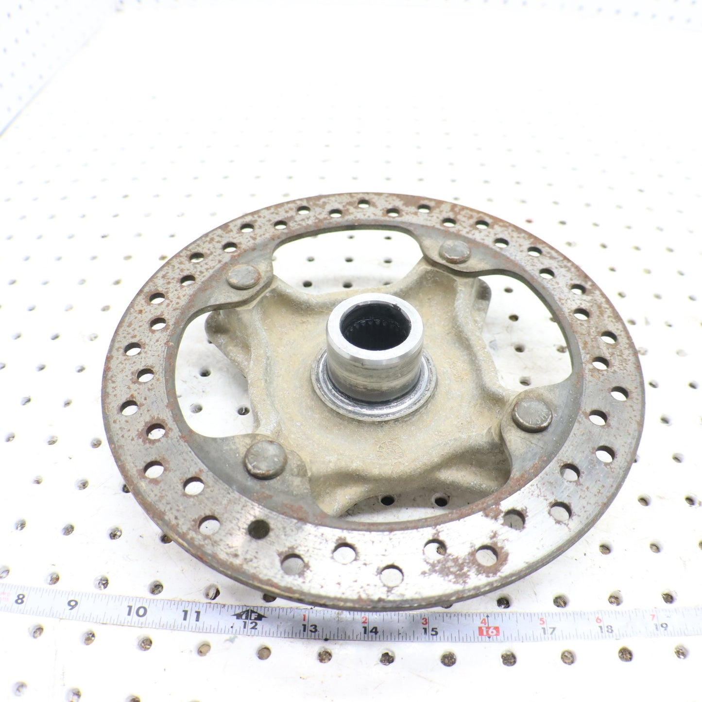 2009 Polaris Sportsman Xp 850 Wheel Hub FRONT 5135499; 5136946 