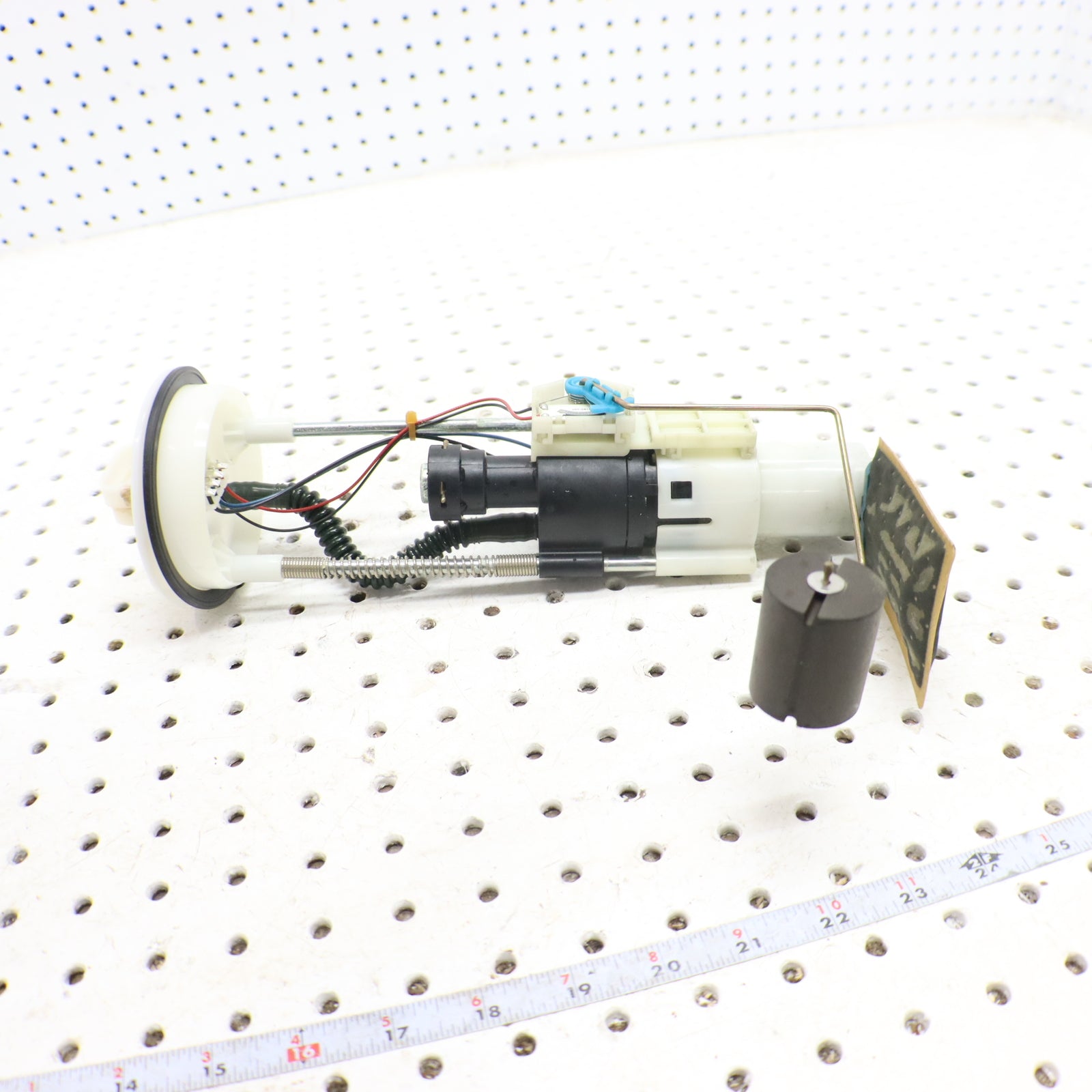 2013 Polaris Ranger Xp 900 Fuel Pump 2521307 2204852 2521196
