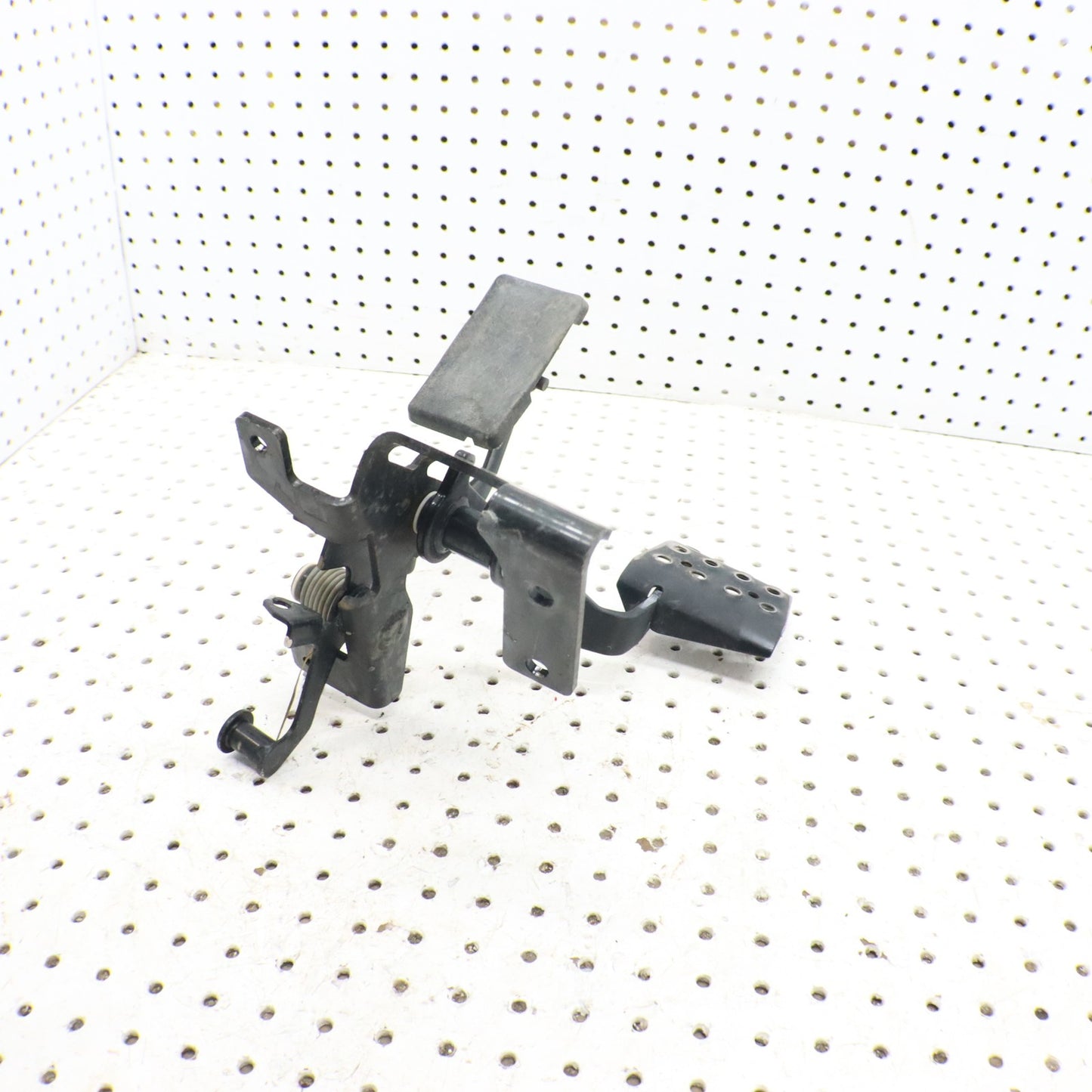 2013 Polaris Ranger 800 Throttle Pedal, Brake Pedal Assy 1018364 1017946 1017946