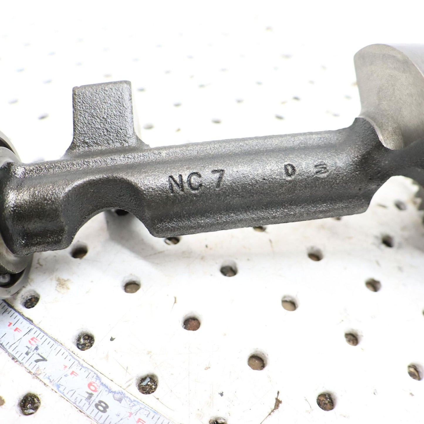 2009 POLARIS SPORTSMAN XP 850 COUNTER BALANCER SHAFT 1203884; 1204929