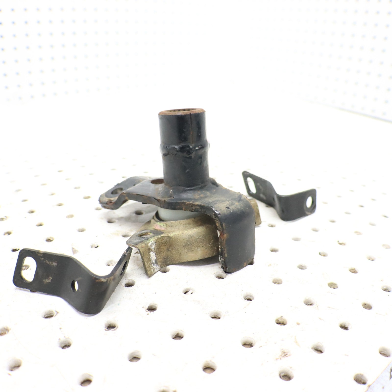 2009 Polaris Sportsman Xp 850 Steering Post Stem Lower 1823467; 2205364