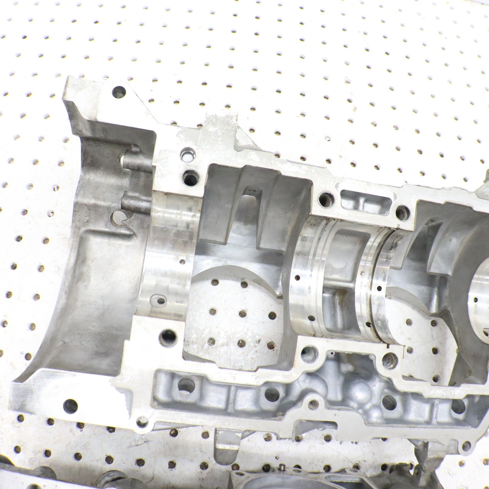 2009 Arctic Cat Crossfire R 8 Crankcase Engine Case Motor Crank Case 3007-526