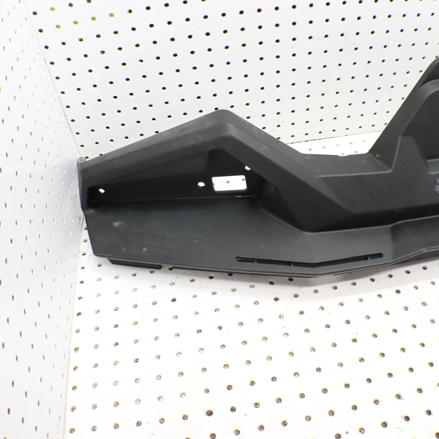 2024 Polaris Sportsman 570 Efi Eps Rear Fascia BUMPER TAIL LIGHT TRIM 5458421-07