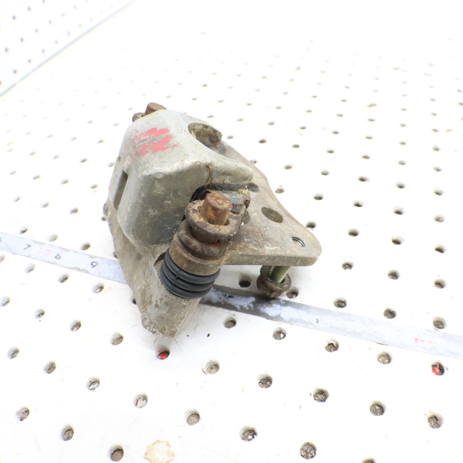 2003 Polaris Sportsman 600 Brake Caliper Front RIGHT 1910550 1910682