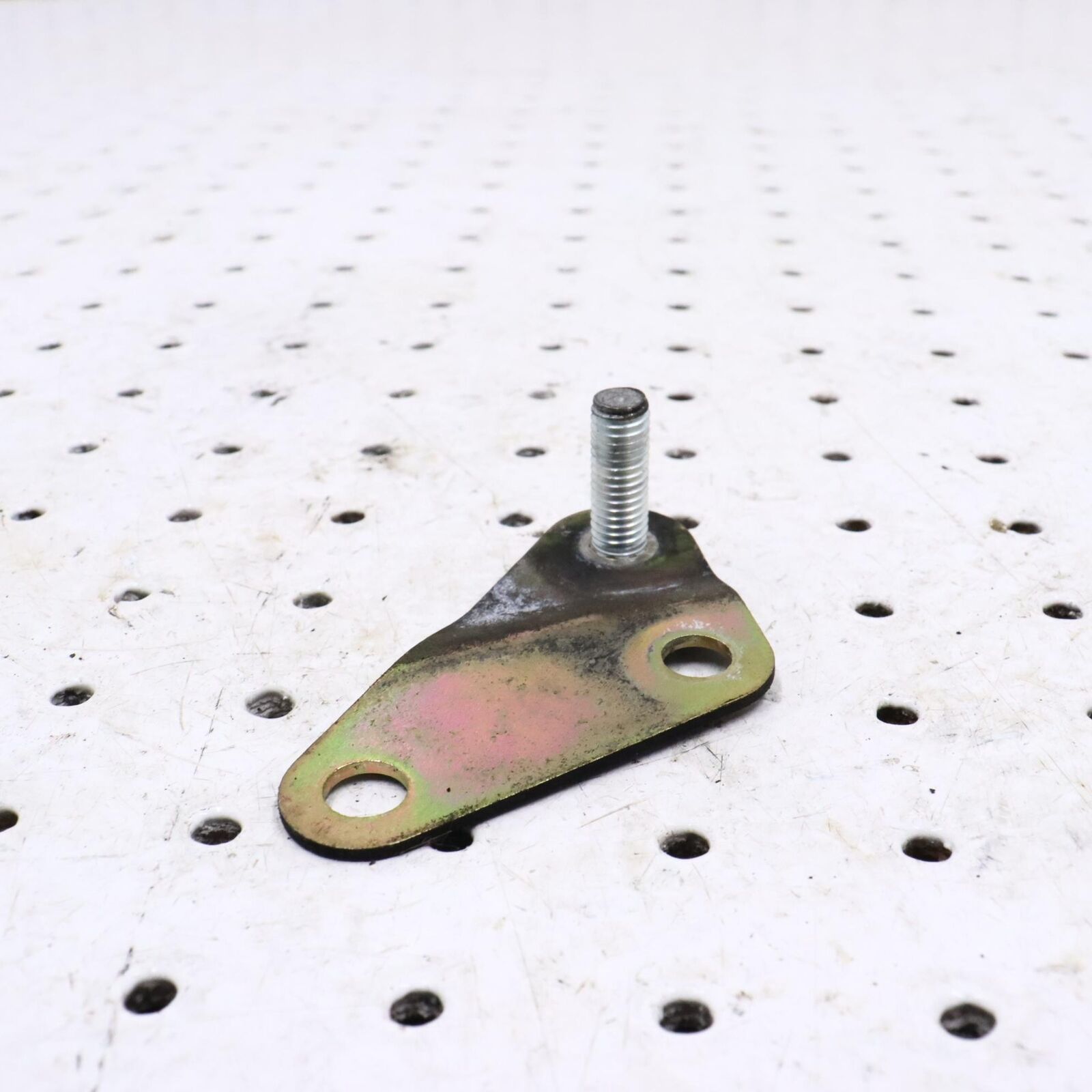 2013 POLARIS PRO RMK 800 BRACKET ASSEMBLY LINK W/STUD 1017118