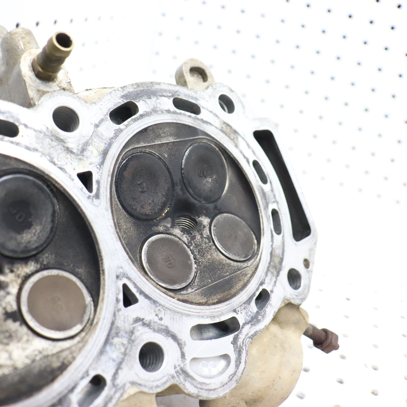 2009 Polaris Sportsman Xp 850 Cylinder Head  3022097; 3022565 CORE