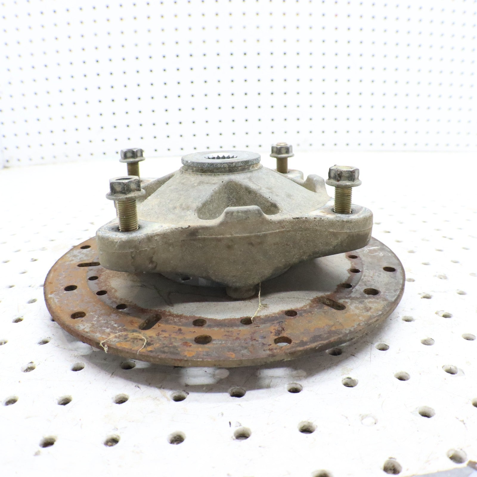 2003 Polaris Sportsman 600 FRONT Wheel Hub 5133360
