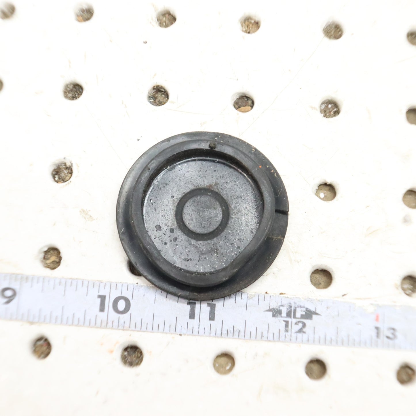 2009 Arctic Cat Crossfire R 8 Idler Wheel Bogie Wheel Cap 1604-952