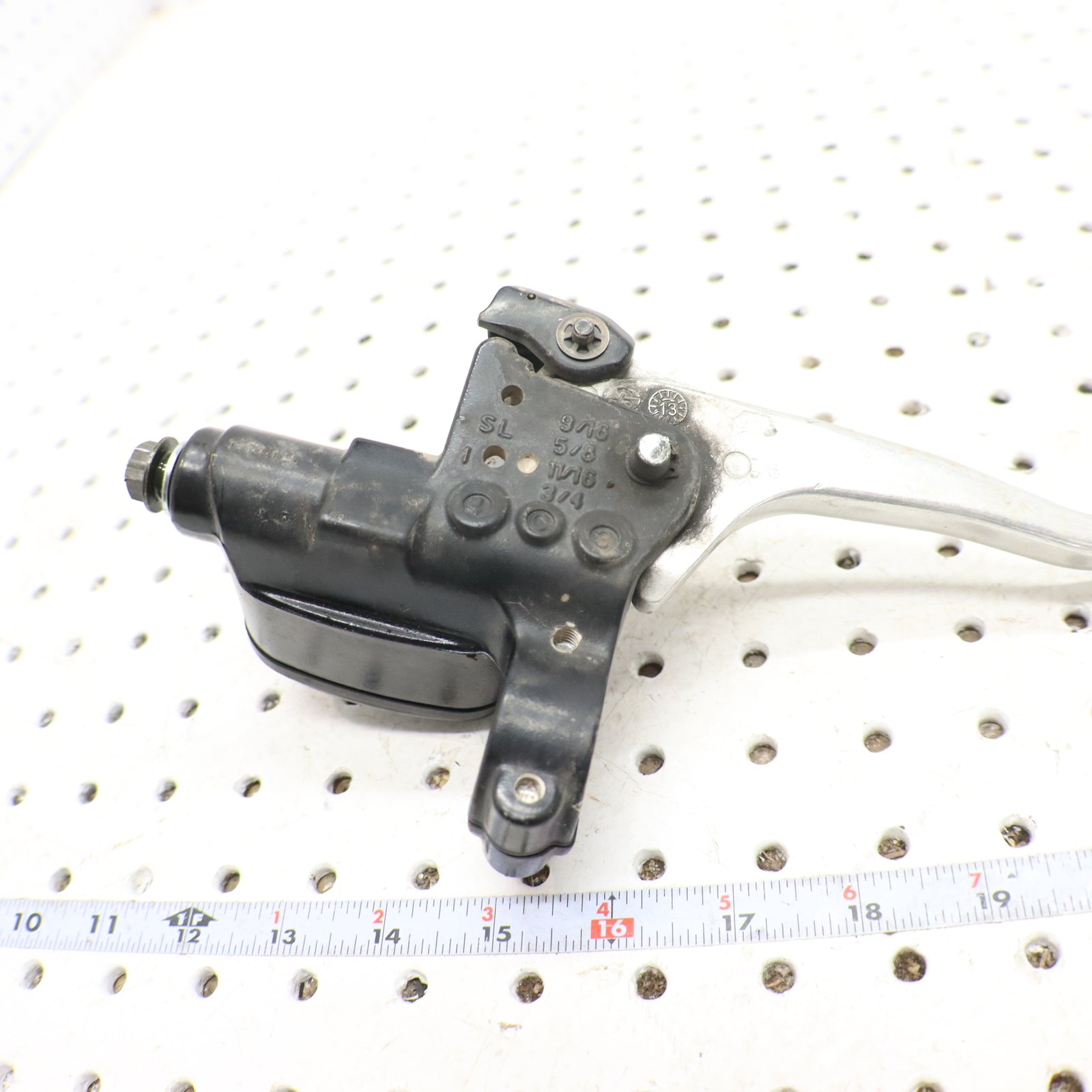 2014 Polaris Sportsman 570 Hand Brake Master Cylinder 2203051 201044