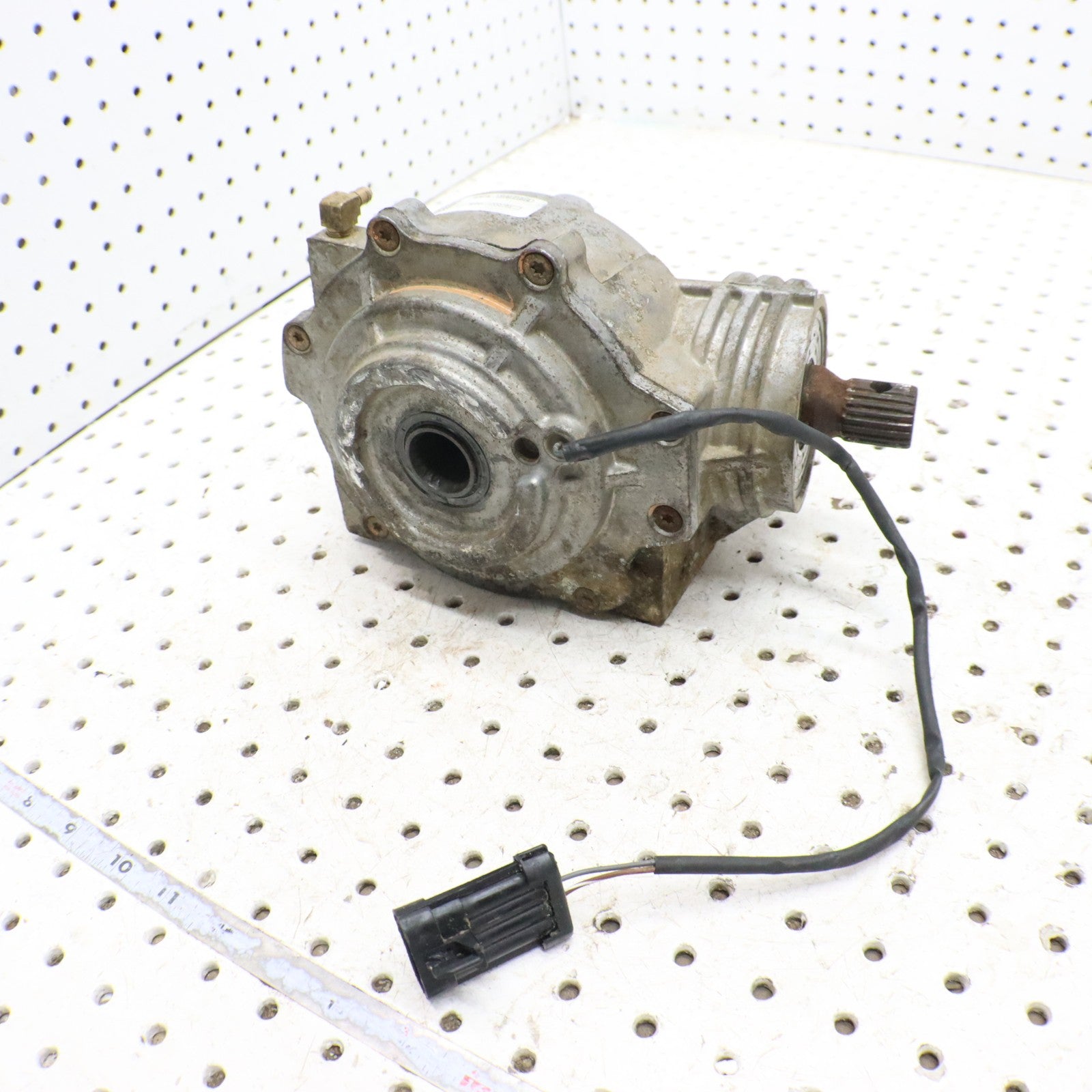 2013 Polaris Ranger Xp 900 Front Gearcase Differential Final Drive 1333751