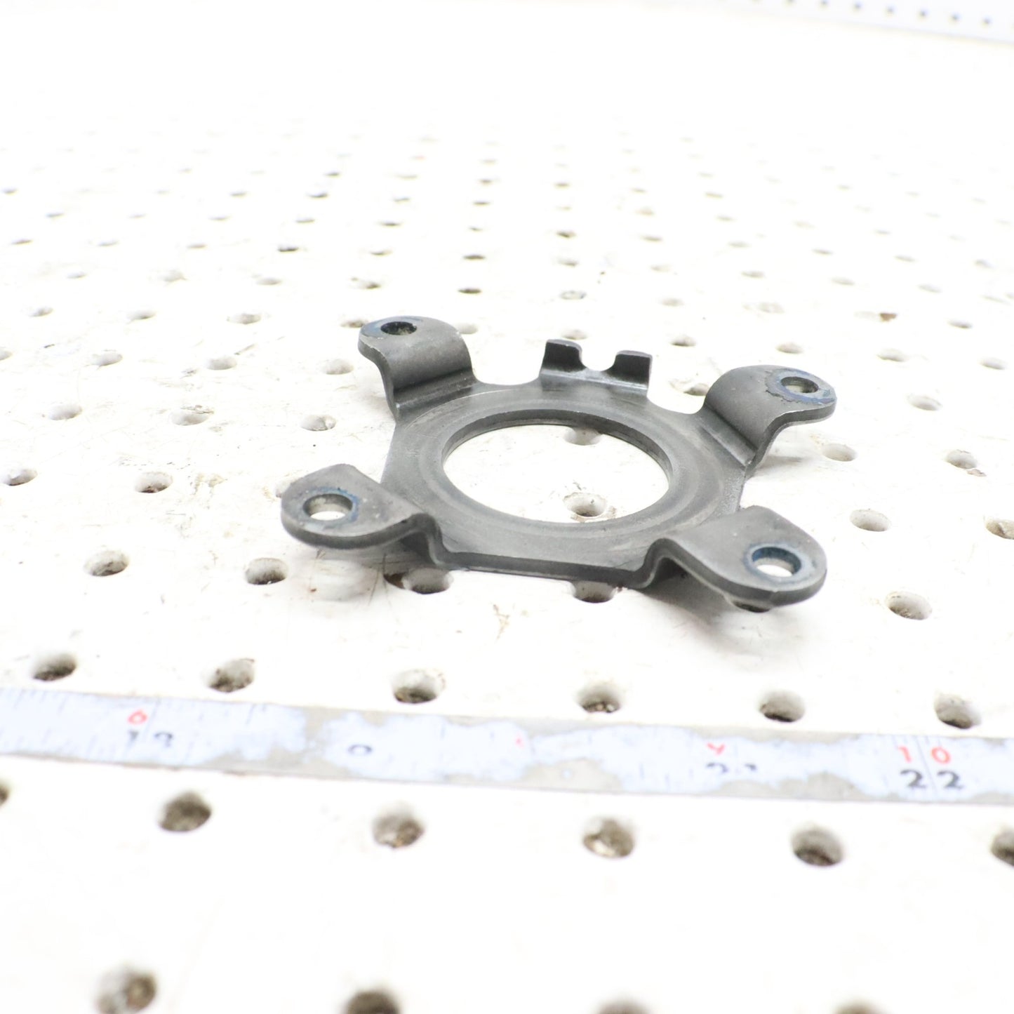 2009 Polaris Sportsman 800 Transmission Gearcase Bearing Cover Retianer 3234122