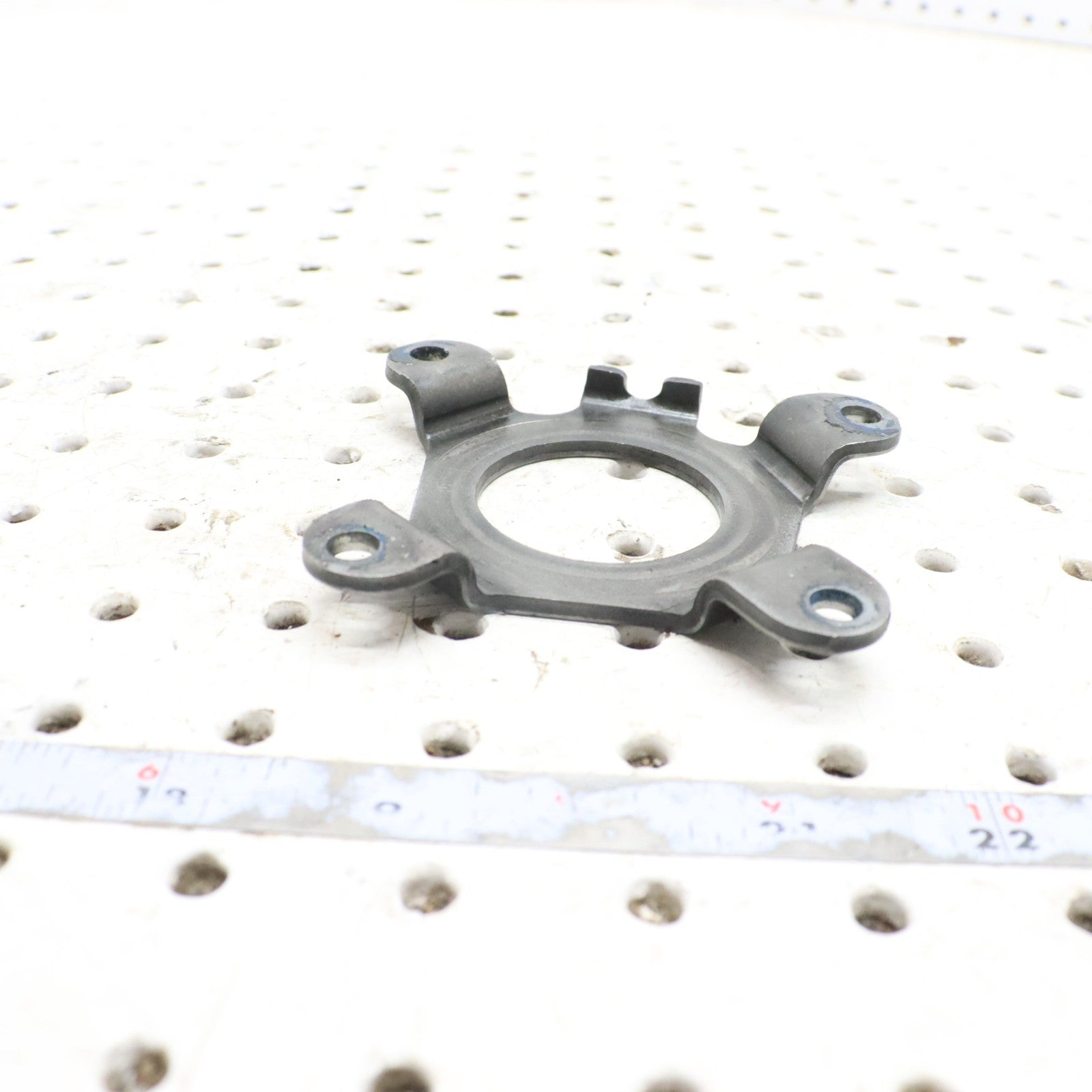 2009 Polaris Sportsman 800 Transmission Gearcase Bearing Cover Retianer 3234122