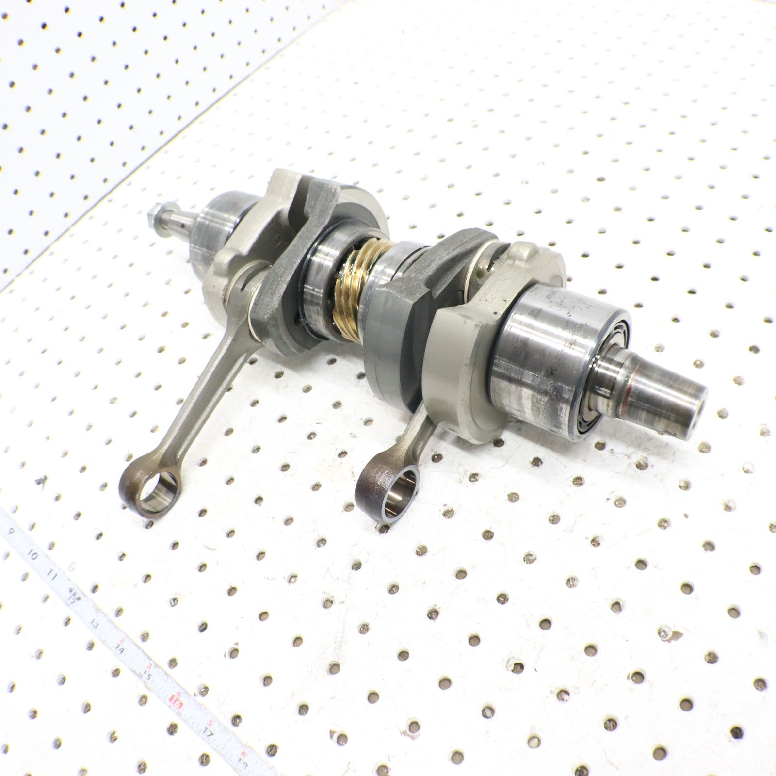 2016 Polaris Rush 800 Crankshaft Crank Shaft 2205648; 2207761 GOOD