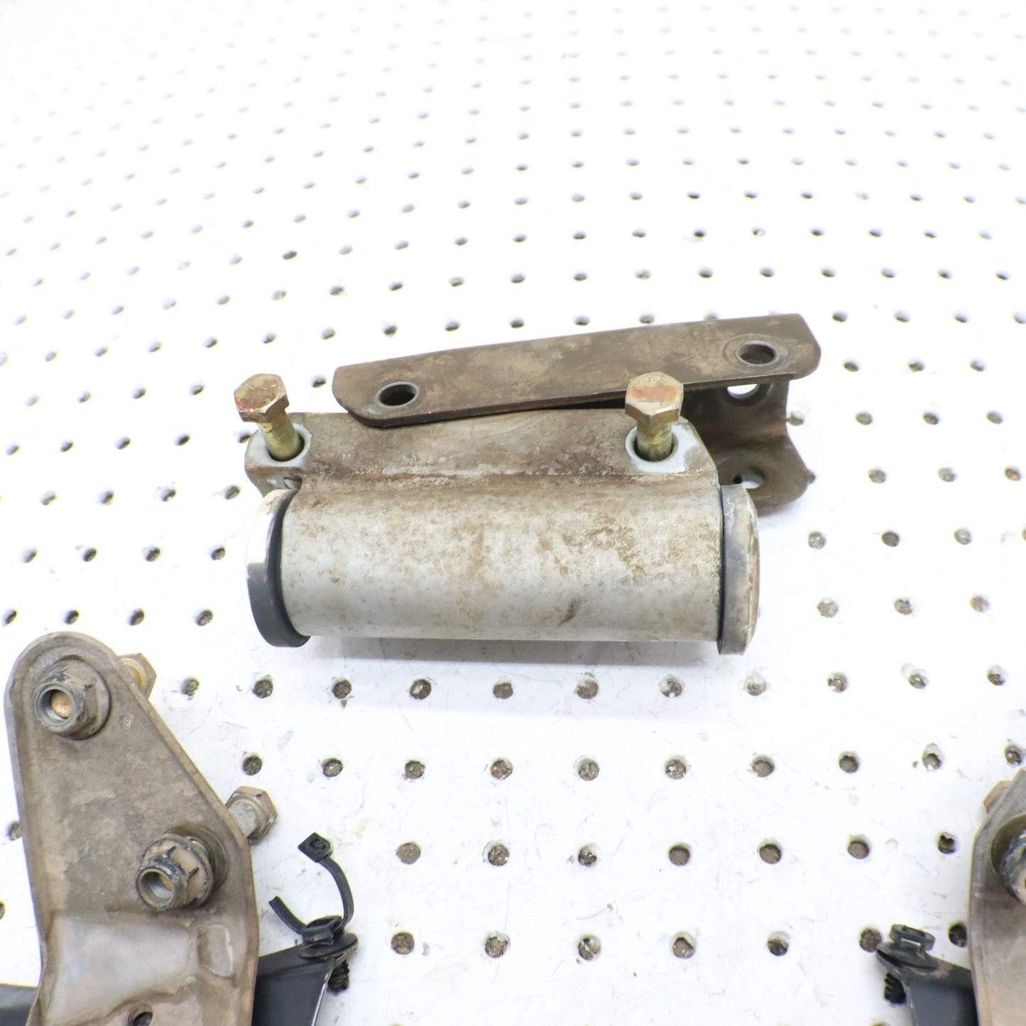 2024 Polaris Sportsman 570 Efi Eps Engine Motor Mounts 3024012; 5256926; 5634600