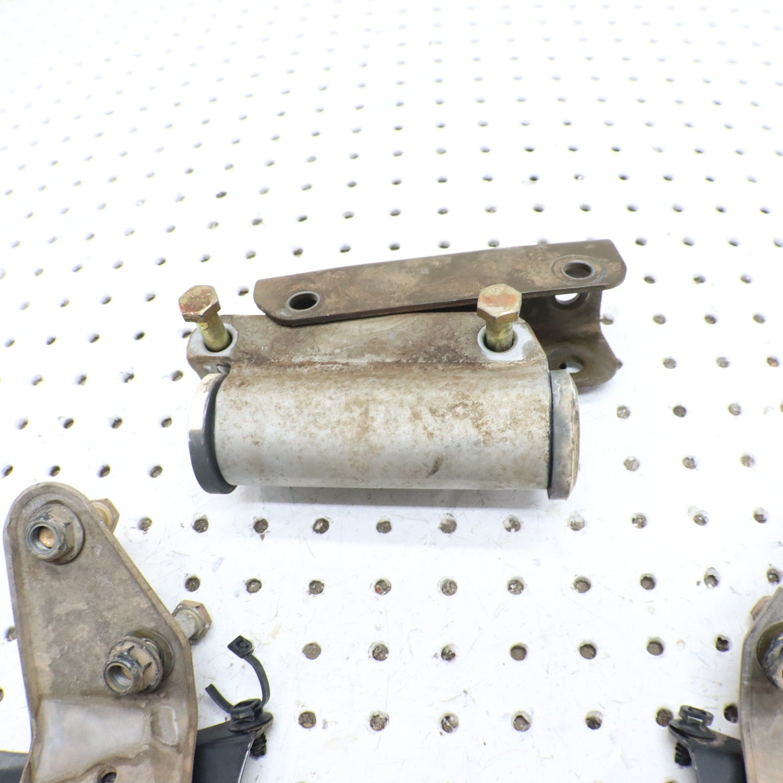 2024 Polaris Sportsman 570 Efi Eps Engine Motor Mounts 3024012; 5256926; 5634600