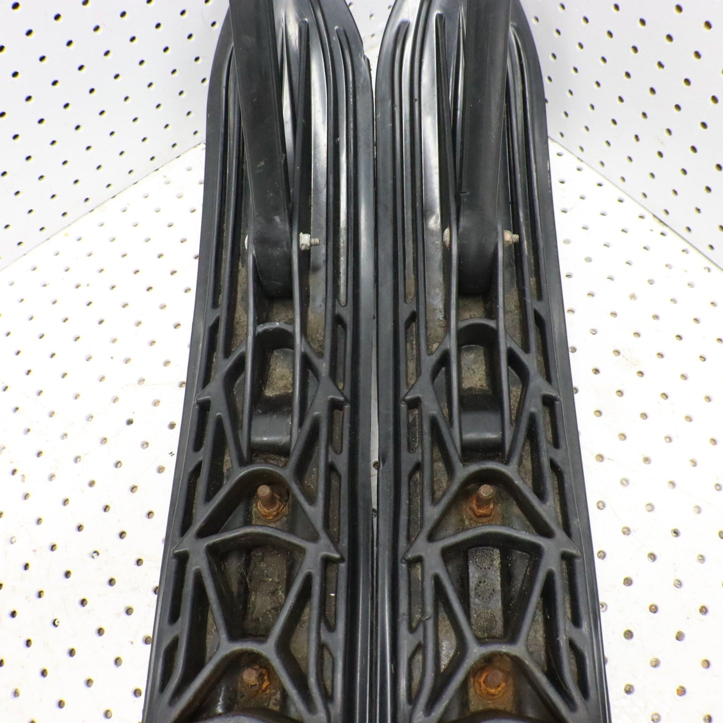 2009 Arctic Cat Crossfire R 8 Skis 2603-599 ; 2603-598 