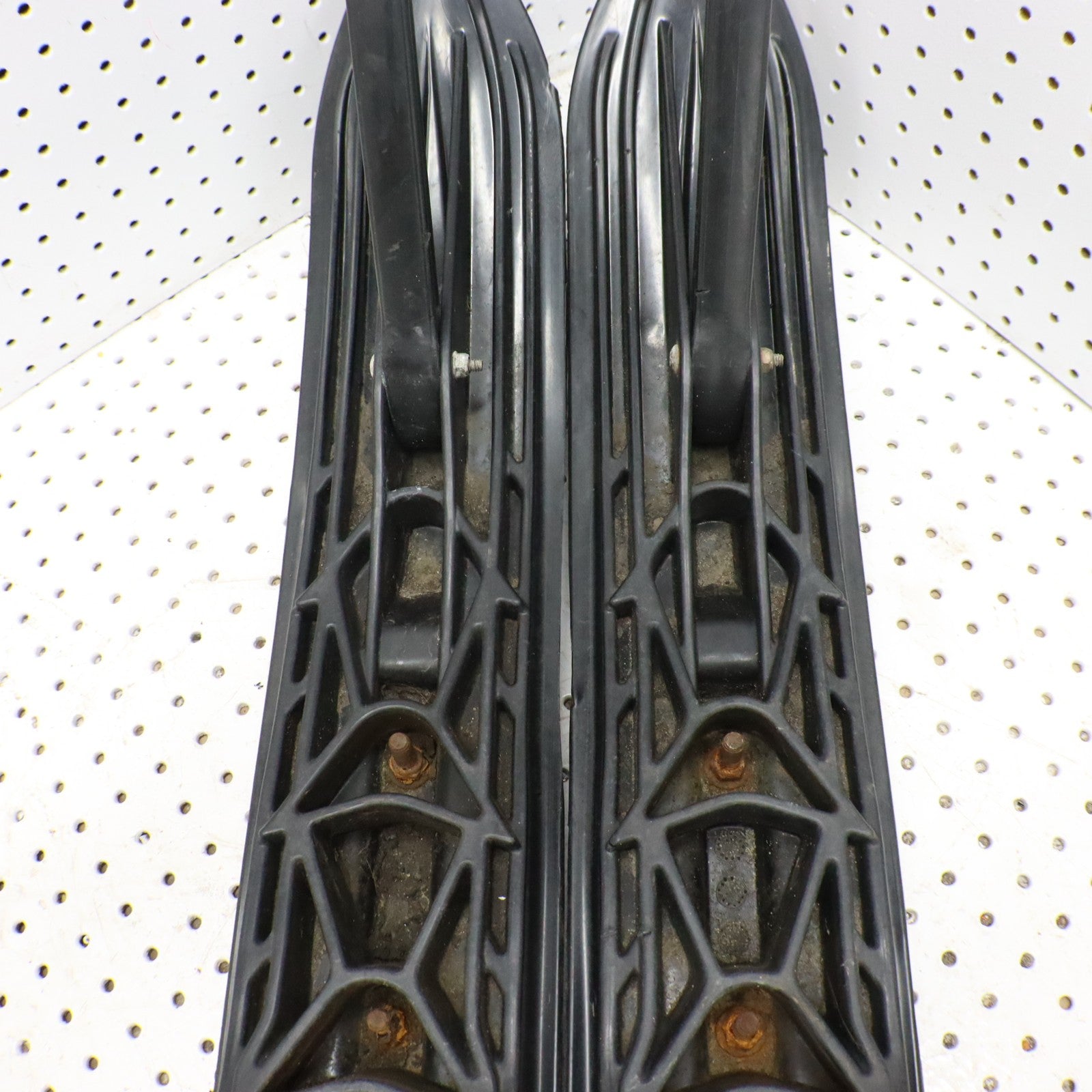 2009 Arctic Cat Crossfire R 8 Skis 2603-599 ; 2603-598 