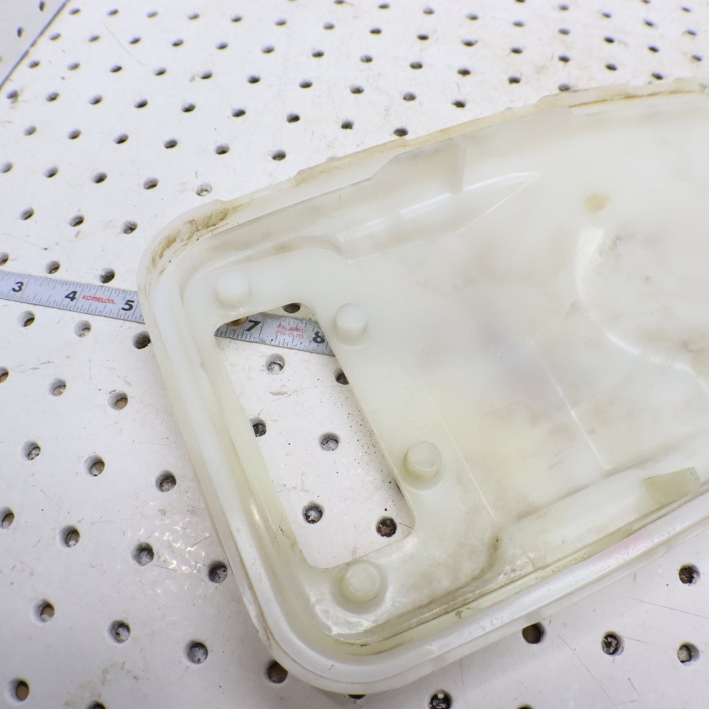 2012 Polaris Sportsman 500 Airbox Air Box  Lid Cover Cap 5432868