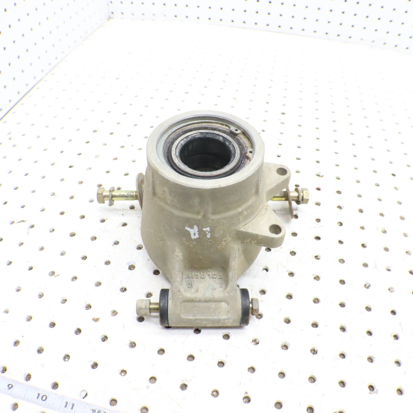 2009 Polaris Sportsman 800 Bearing Carrier Knuckle Rear 5135563 LEFT REAR 