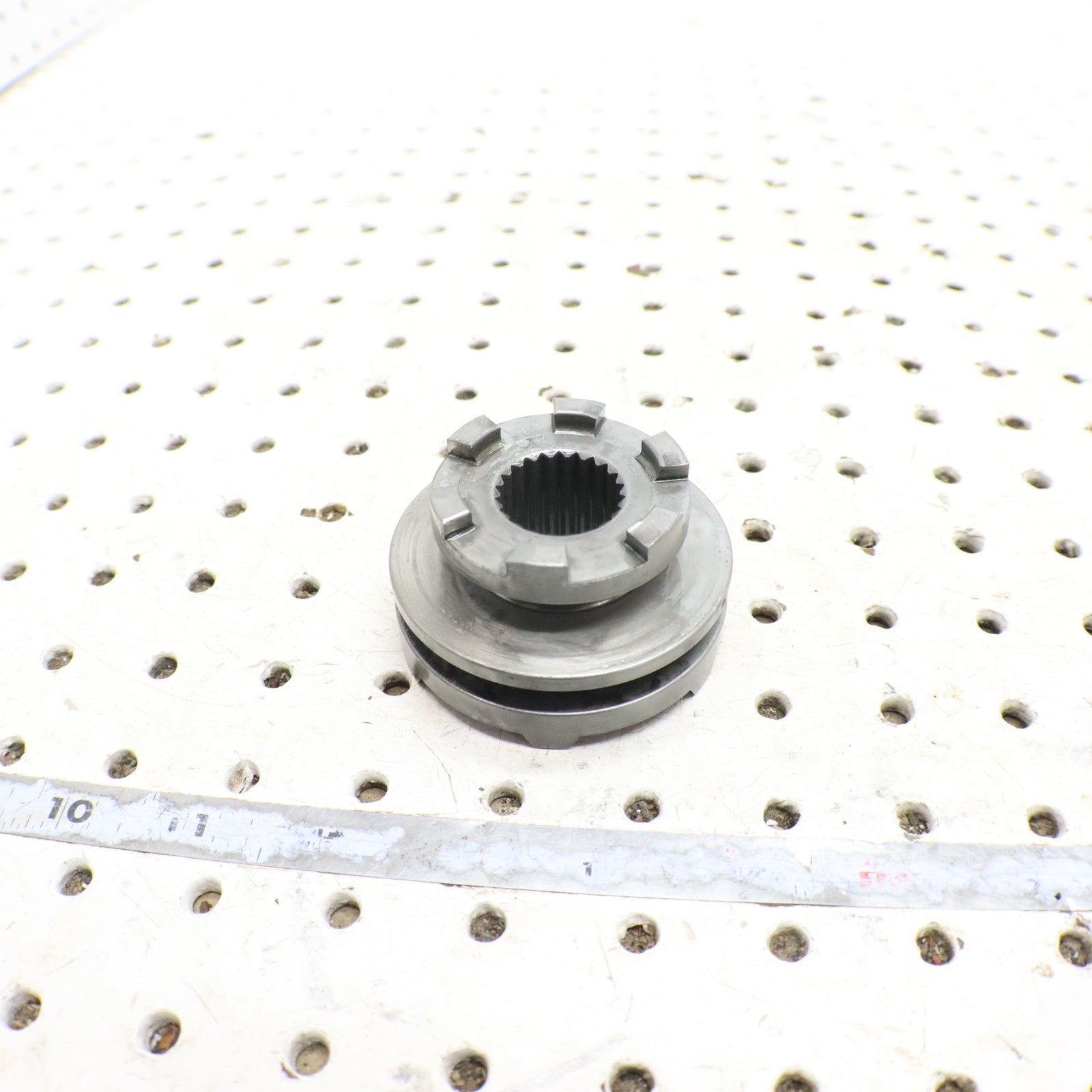 2004 Polaris Sportsman 500 Transmission Gearcase Engagement Dog 3234069 3234257