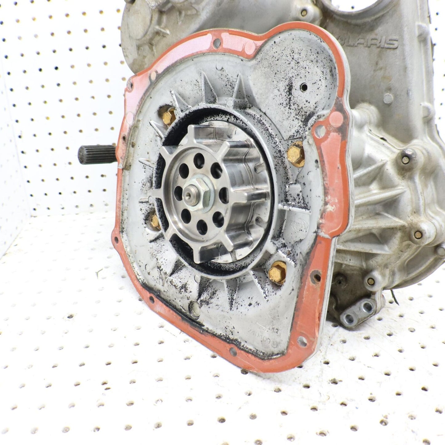 2009 POLARIS SPORTSMAN XP 850 TRANSMISSION GEARCASE ASSEMBLY 1332745; 1332787
