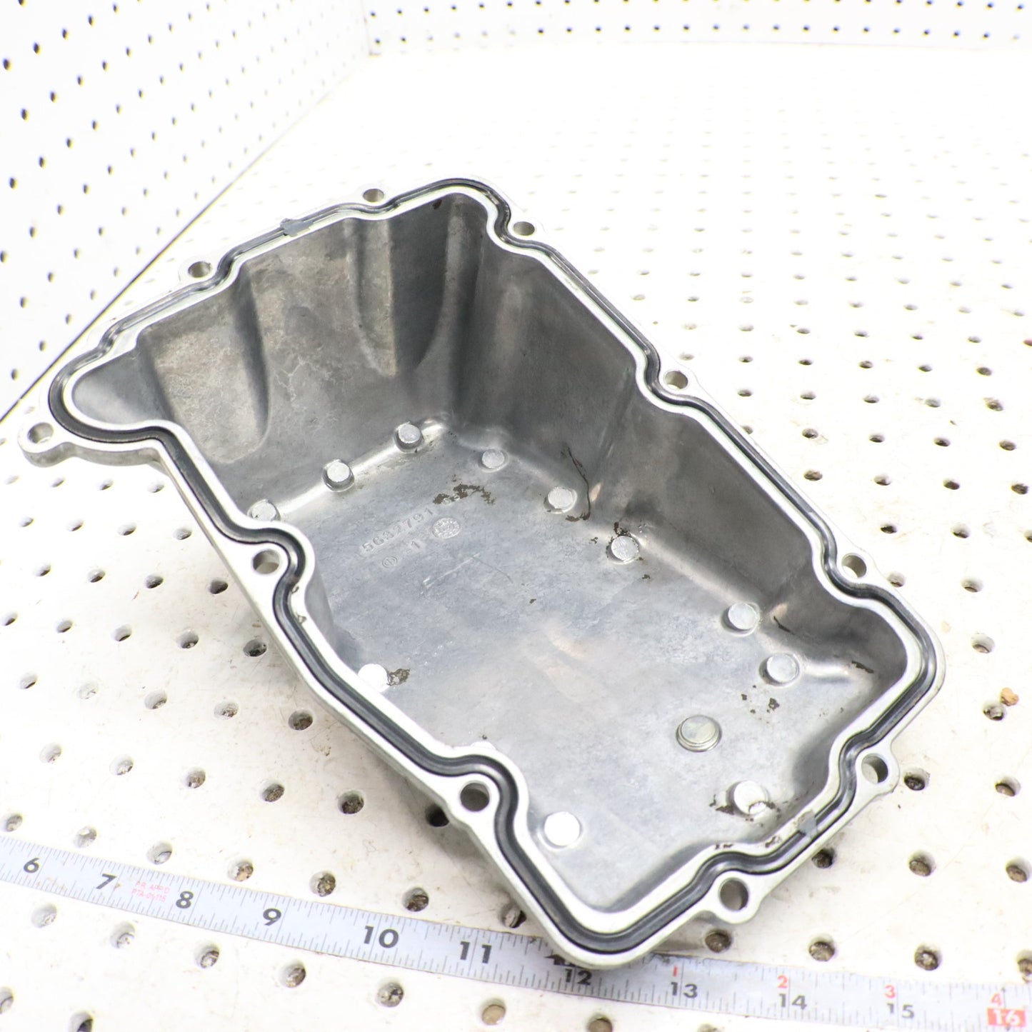 2015 Polaris Sportsman 570 Engine Oil Pan Cover 5138327 ;5143696
