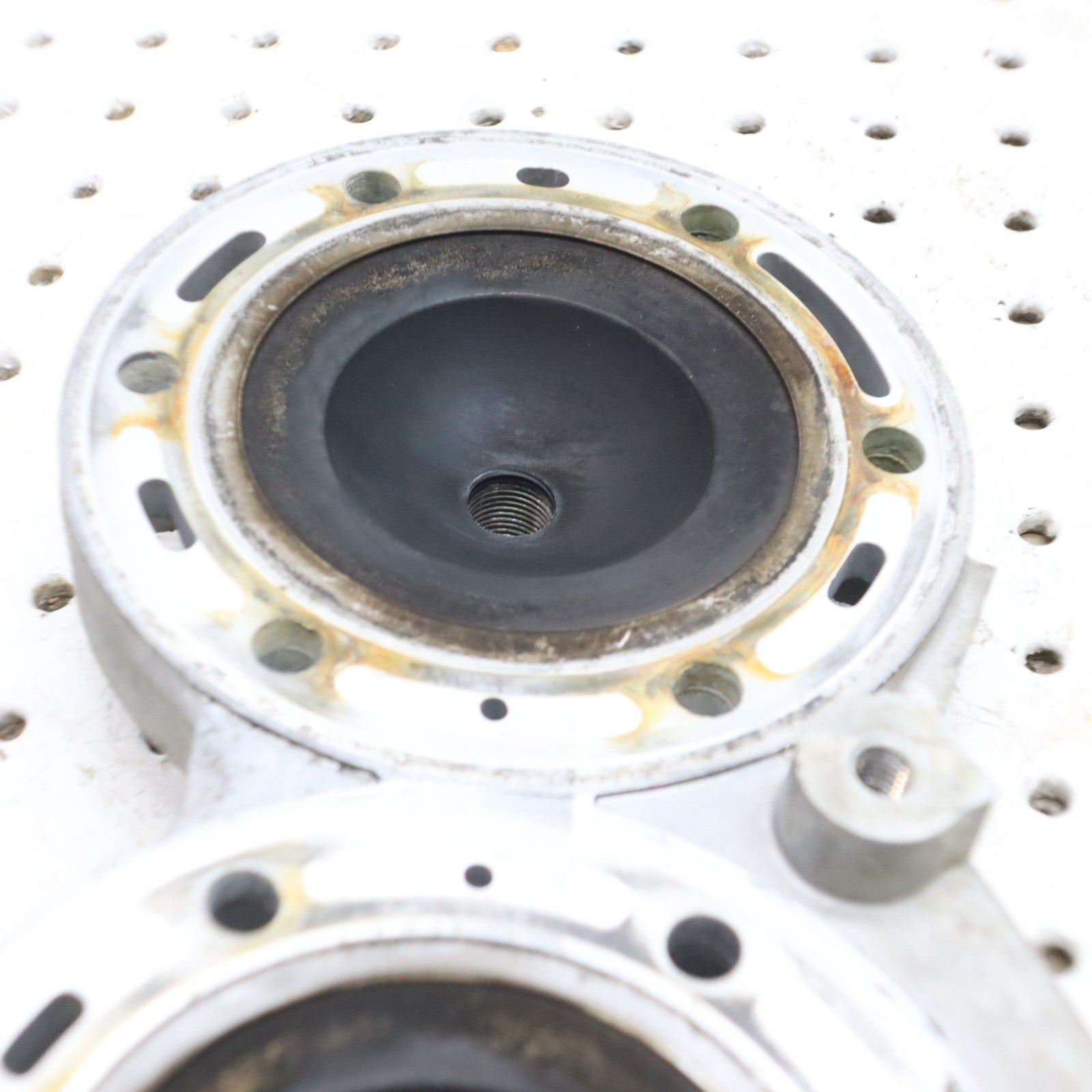 2007 Polaris Iq 600 Cylinder Head 3021790 GOOD!