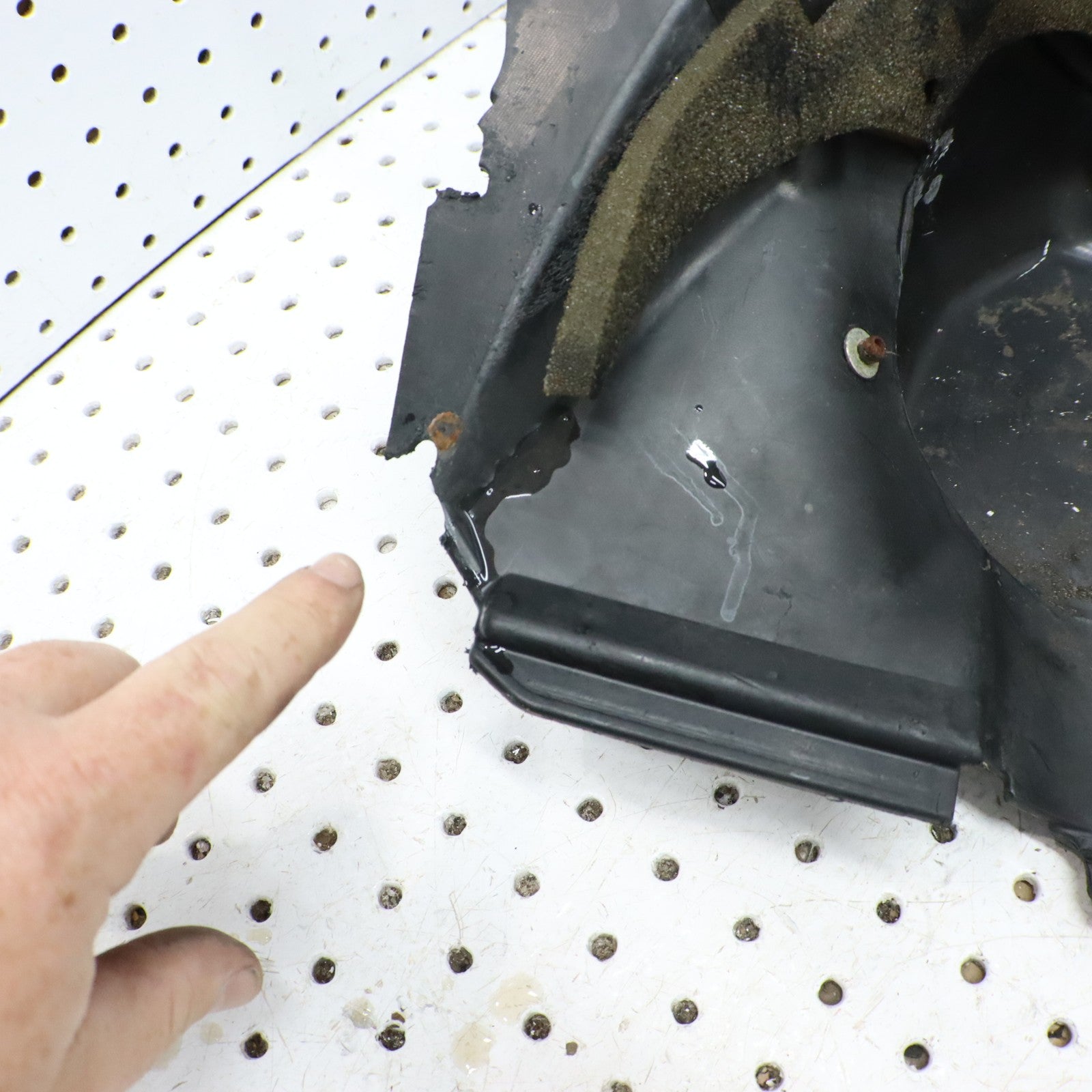 2012 Arctic Cat Proclimb M800 Fender Bellypan Right 3718-234