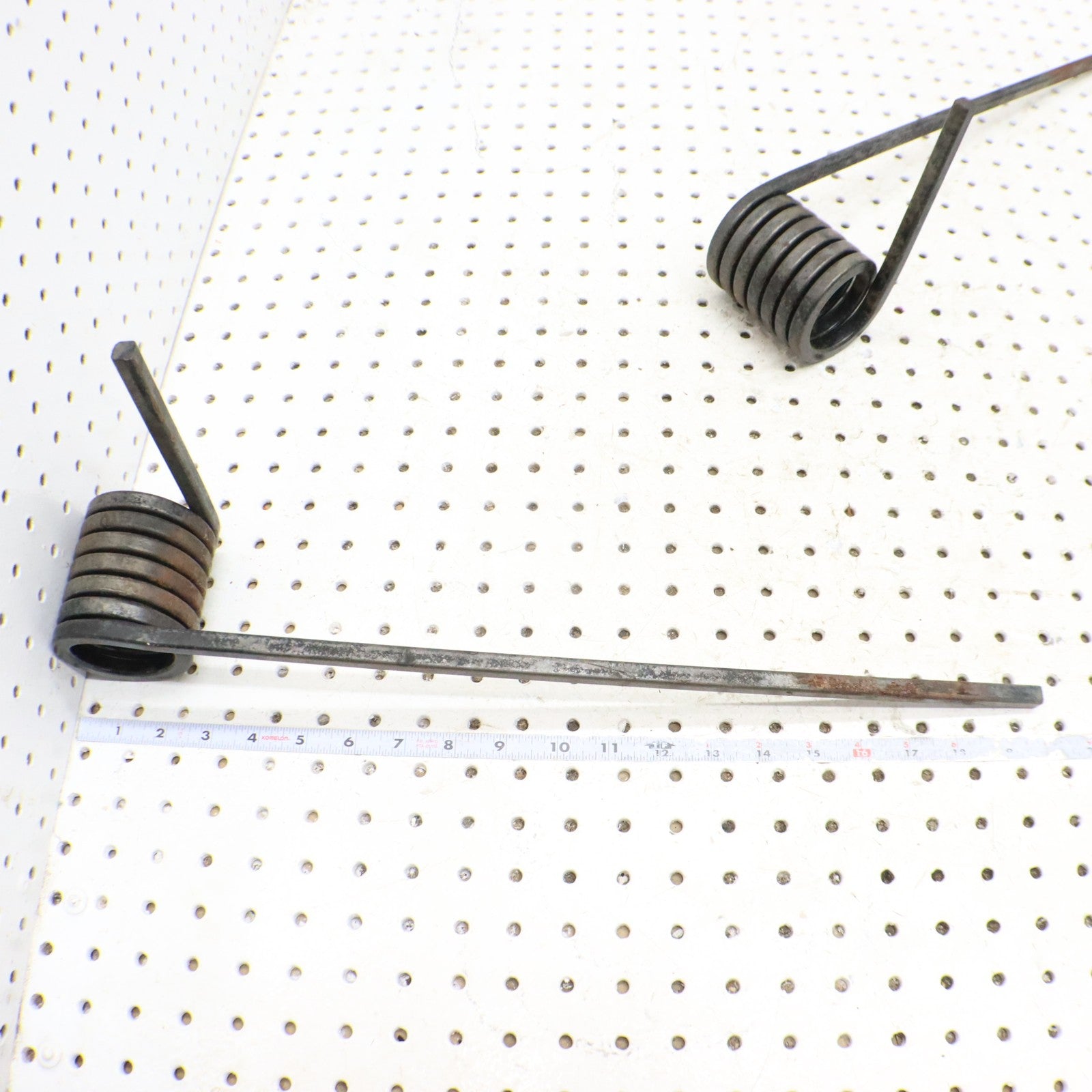 2009 Arctic Cat Crossfire R 8 Rear Suspension Torsion Springs 1704-577; 1704-576