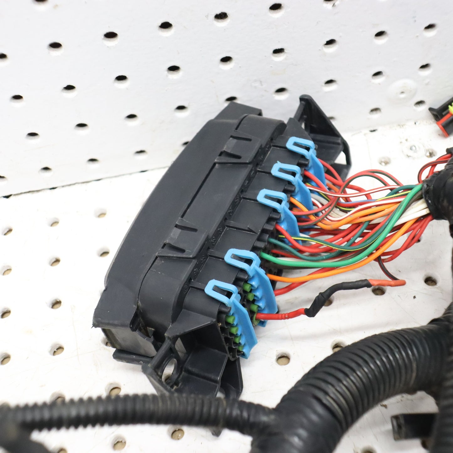 2014 Polaris Sportsman 570 Wire Harness 2412398