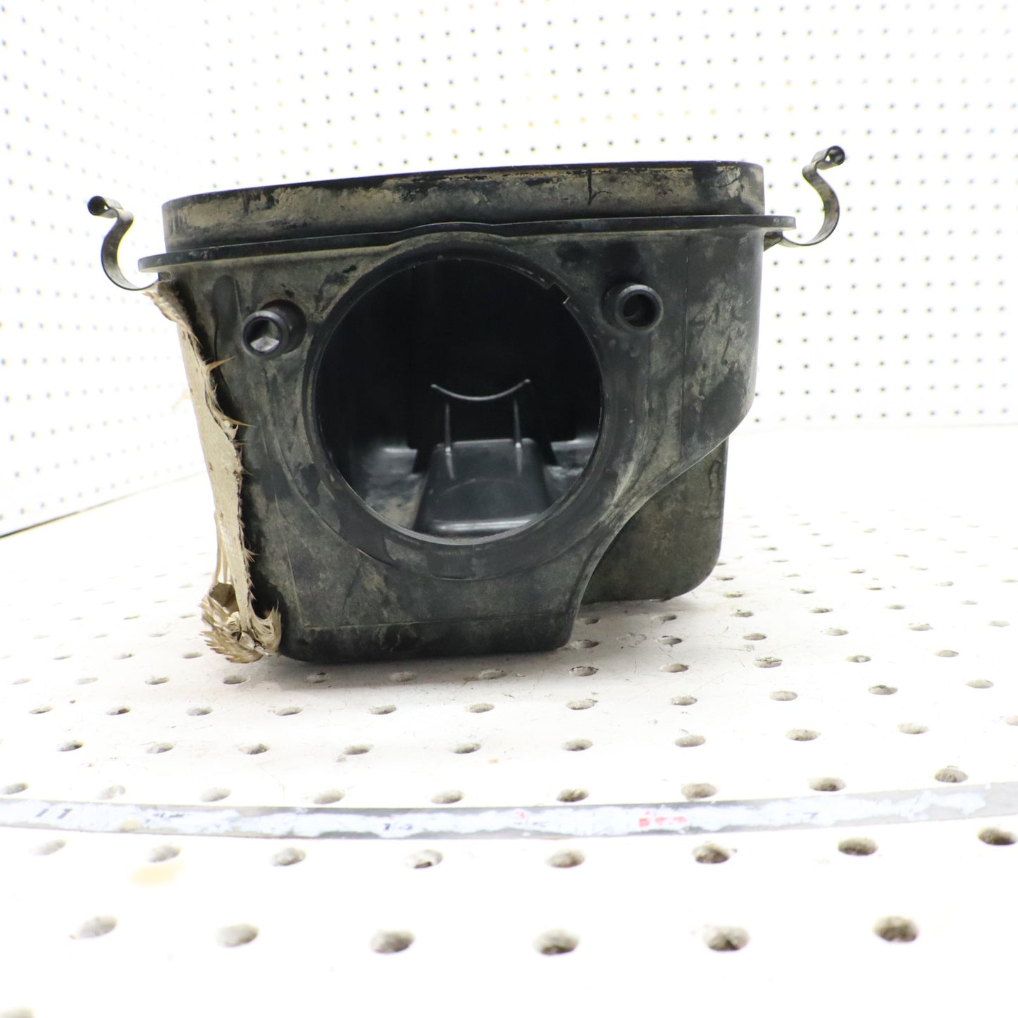 2012 Polaris Sportsman 500 Airbox Air Intake Filter Box 5438552