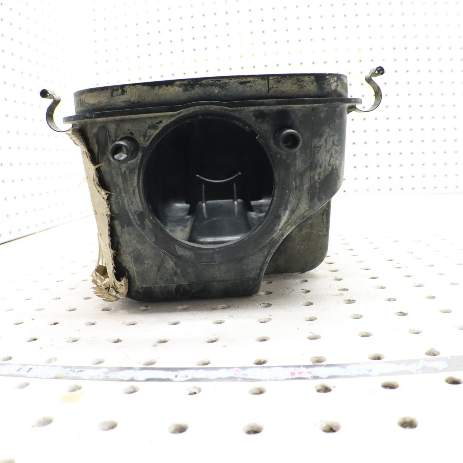 2012 Polaris Sportsman 500 Airbox Air Intake Filter Box 5438552