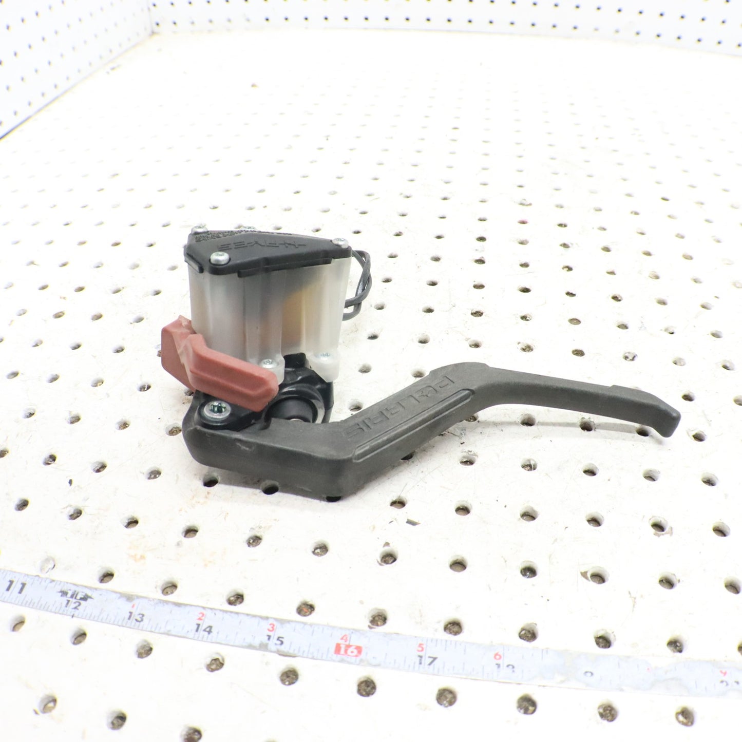 2016 Polaris Rush 800 Hand Brake Lever Master Cylinder 2206021
