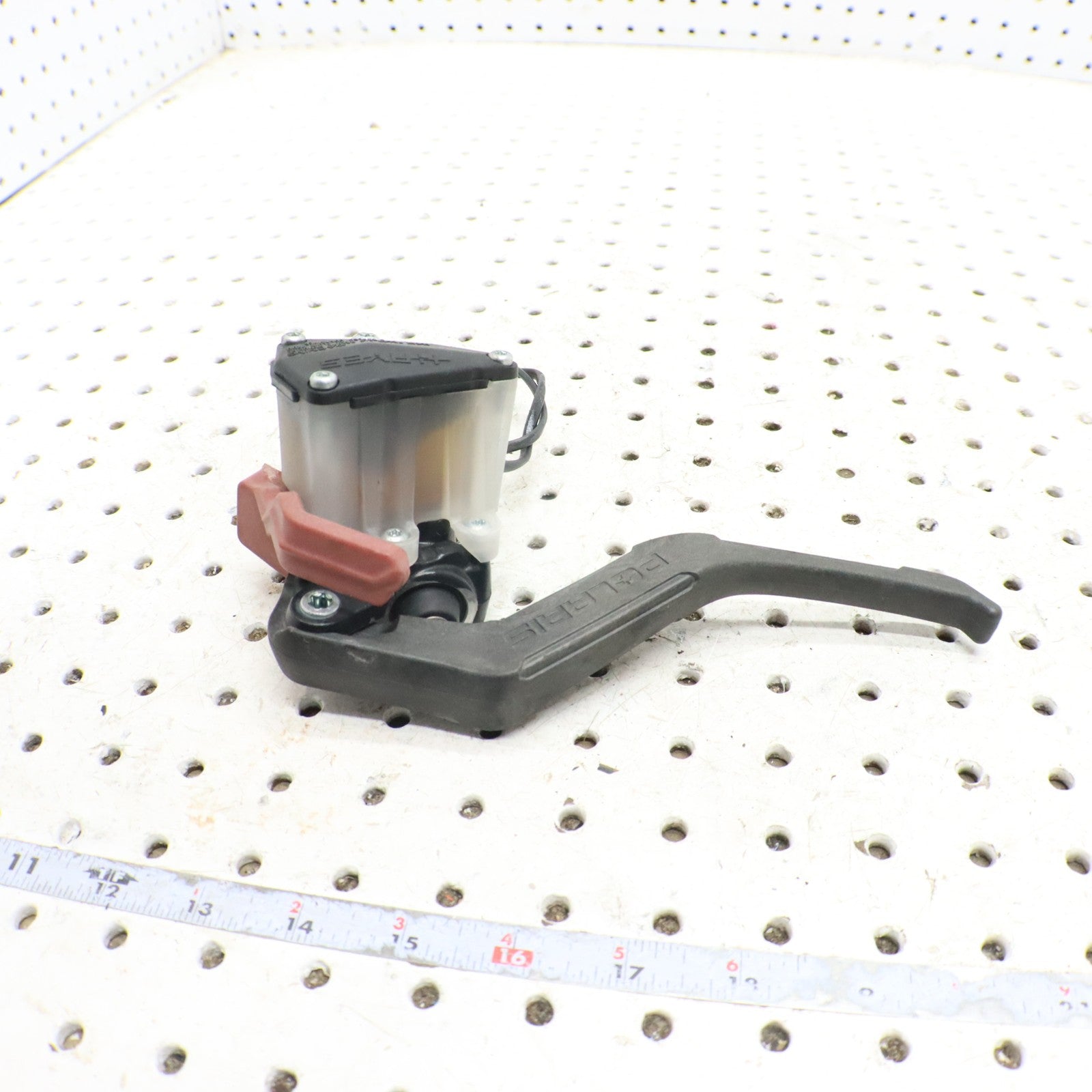 2016 Polaris Rush 800 Hand Brake Lever Master Cylinder 2206021