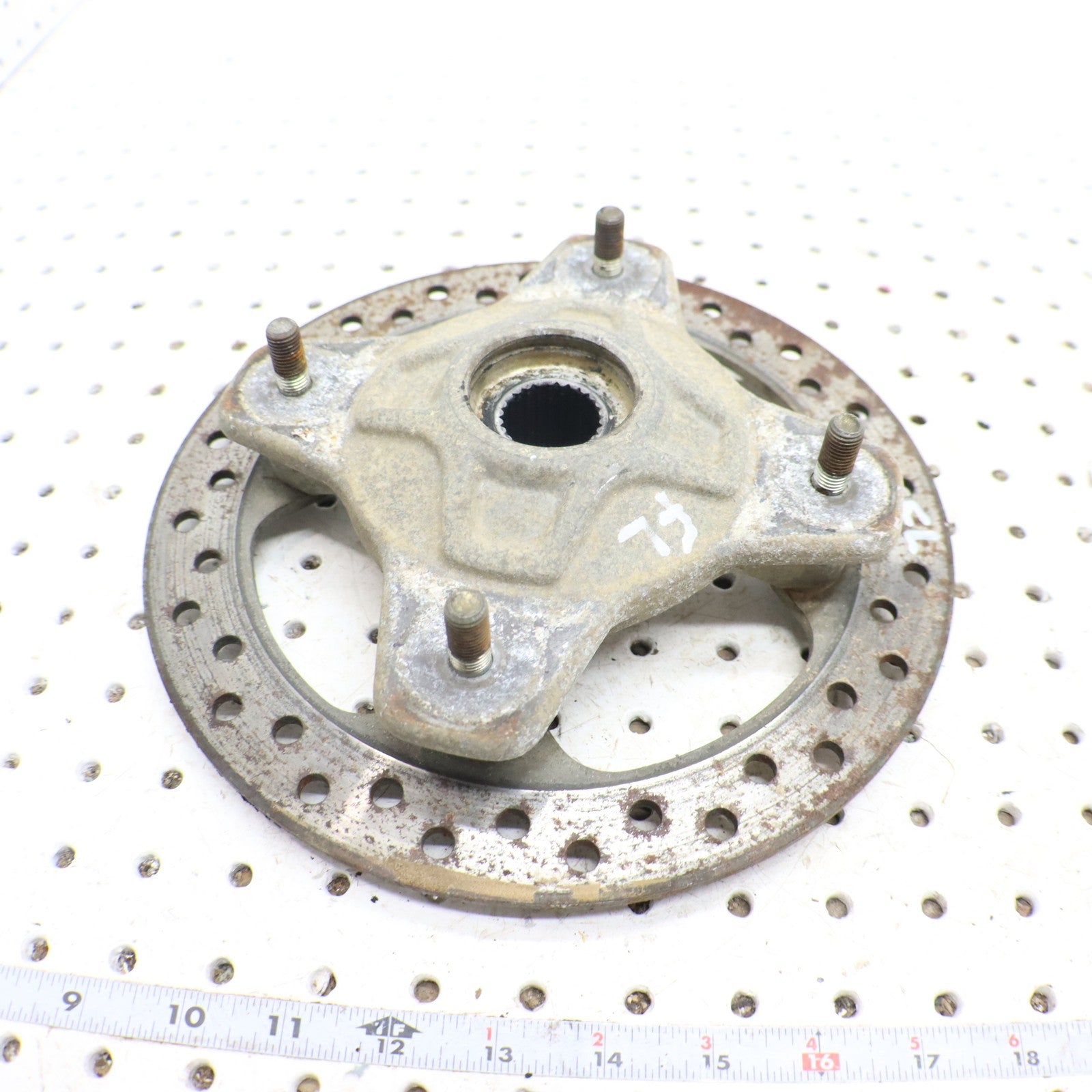 2009 Polaris Sportsman Xp 850 Wheel Hub FRONT 5135499; 5136946 