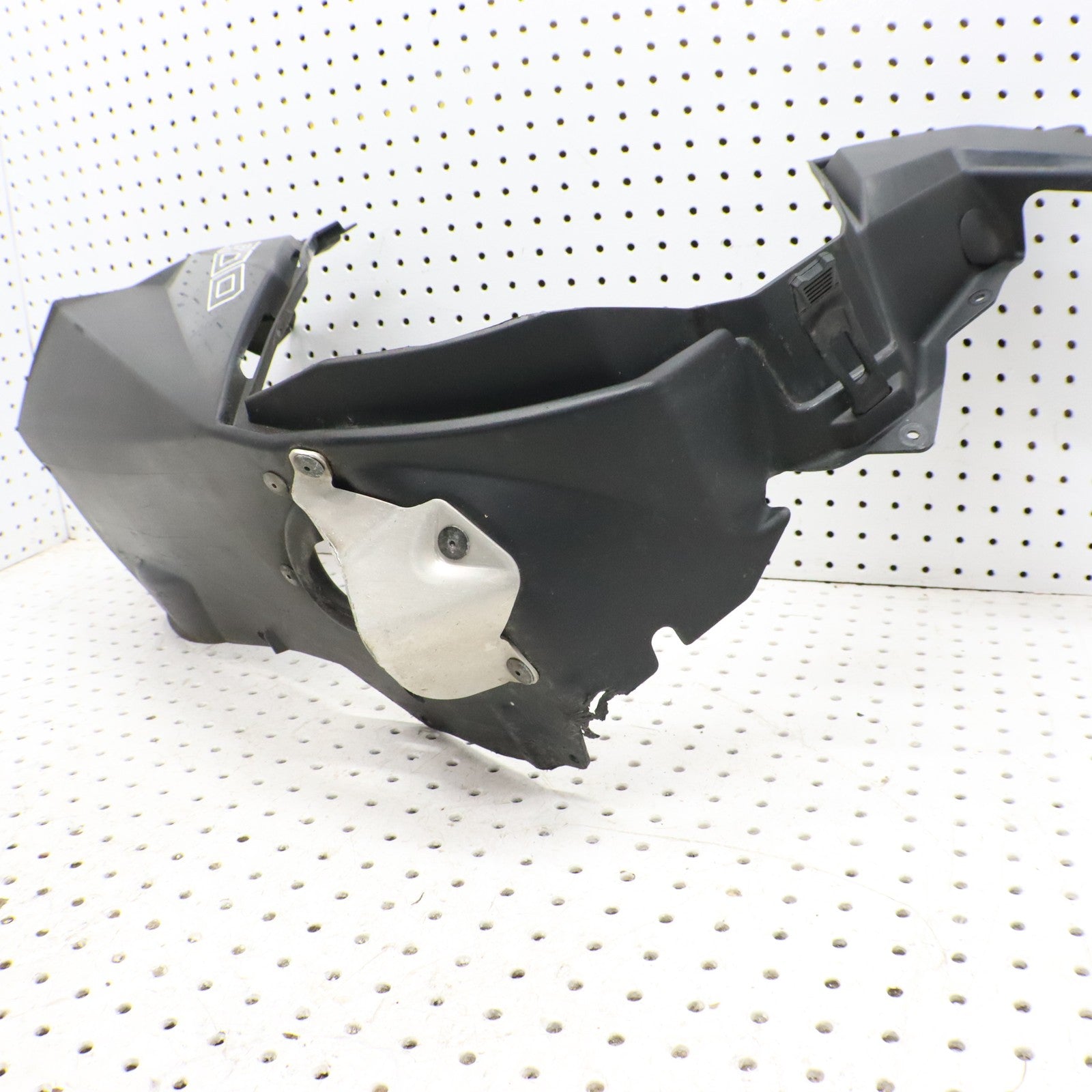 2016 Polaris Rush 800 Fender Bellypan Right 2635838