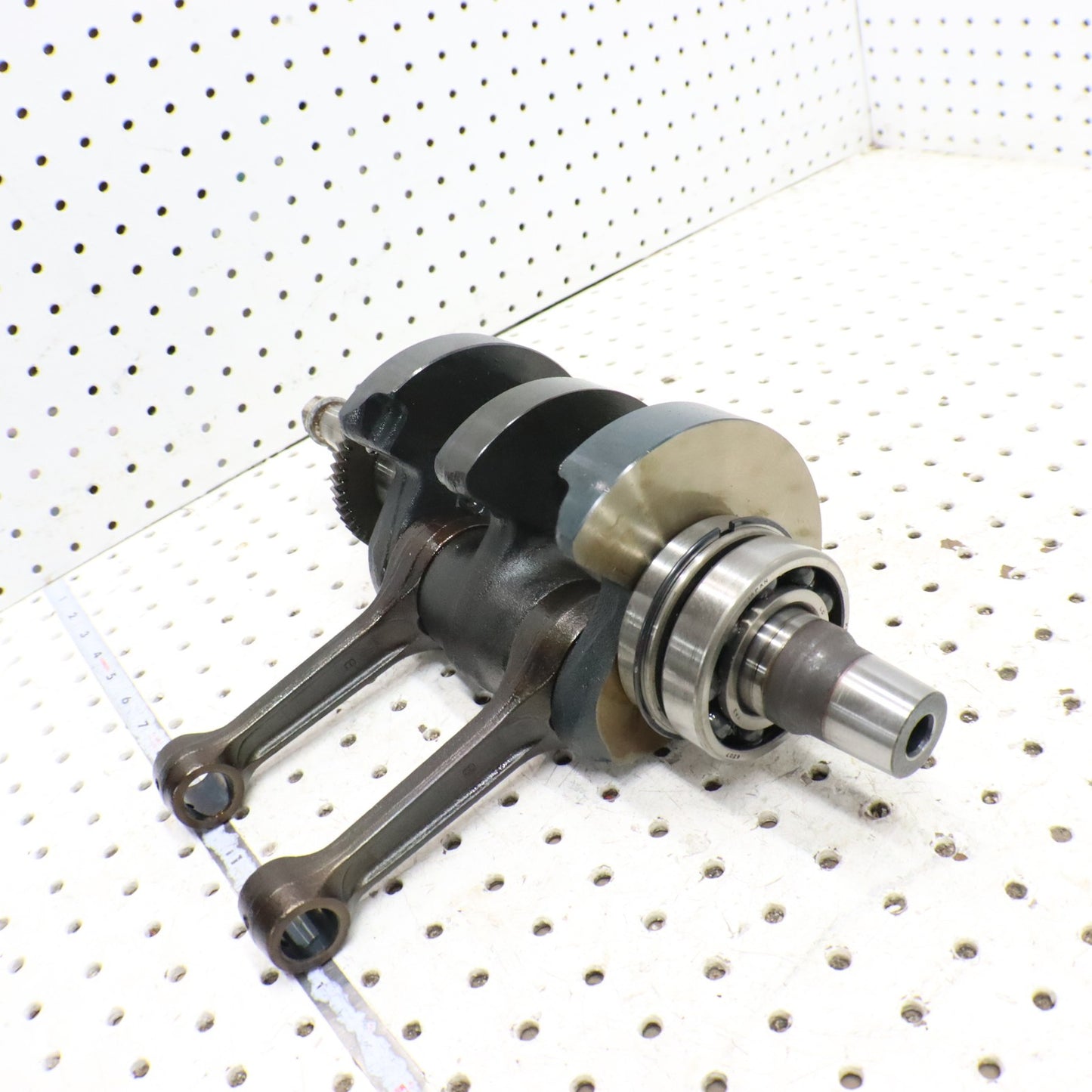 2003 Polaris Sportsman 600 Crankshaft Crank Shaft 2202362  CORE