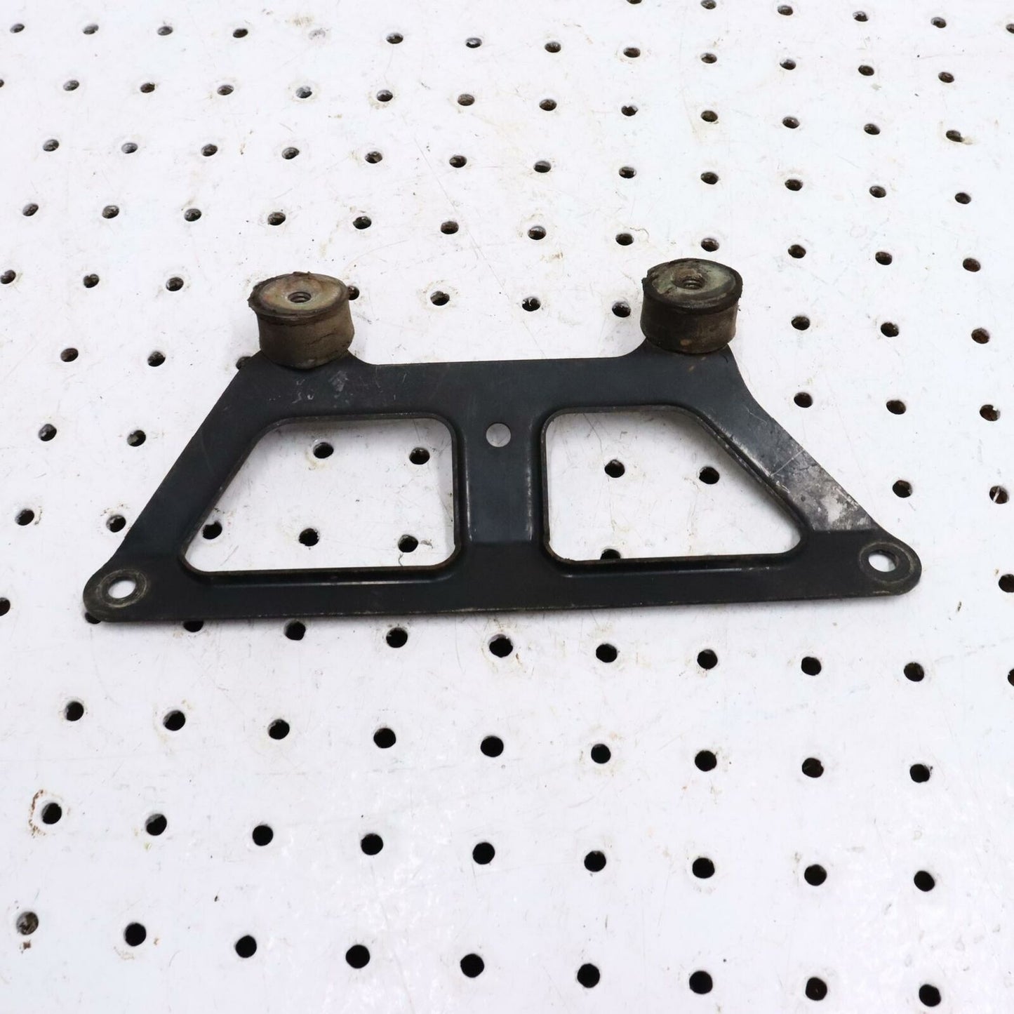 2000 POLARIS MAGNUM 325 OIL COOLER TOP BRACKET 5243783-067