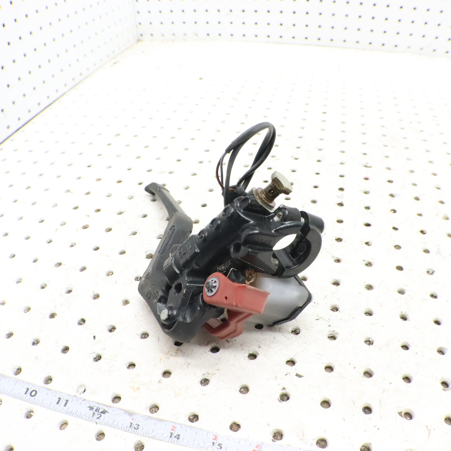 2016 Polaris Rush 800 Hand Brake Lever Master Cylinder 2206021