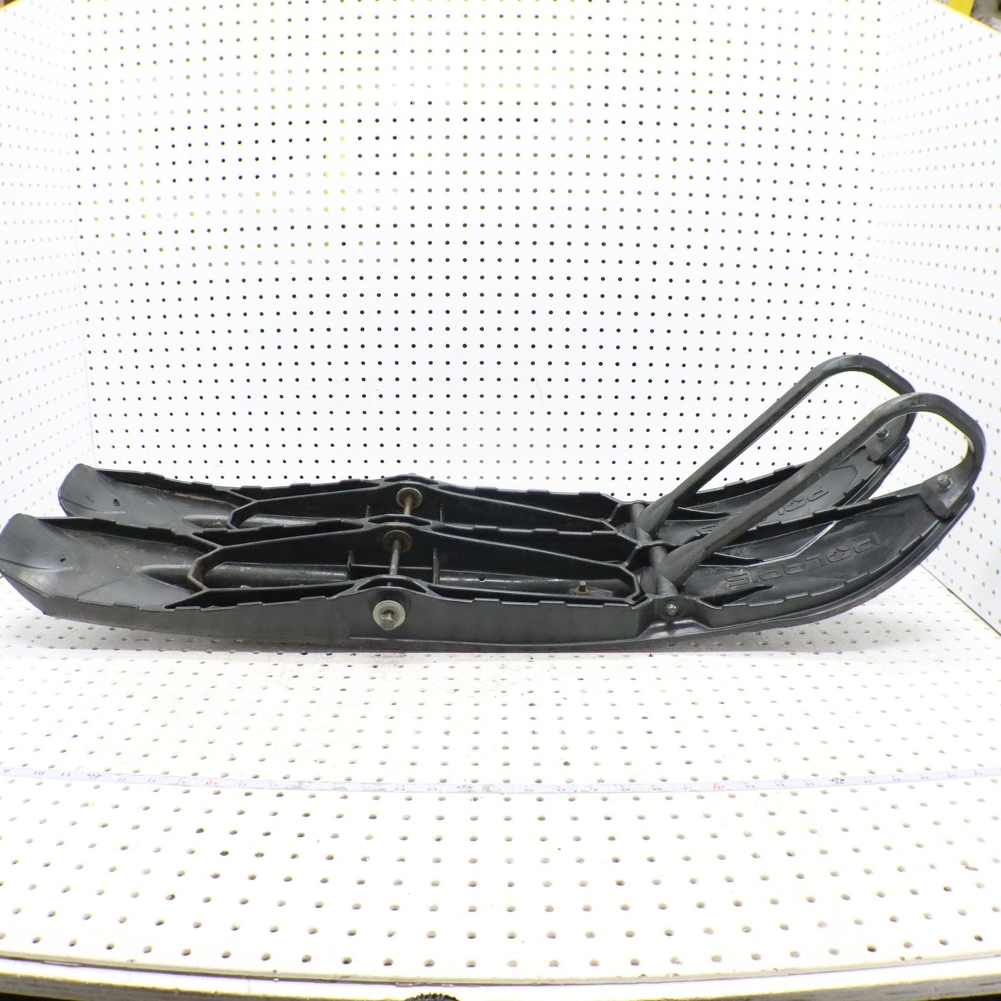 2016 Polaris Rush 800 Skis 1823916-070; 1825027-070 