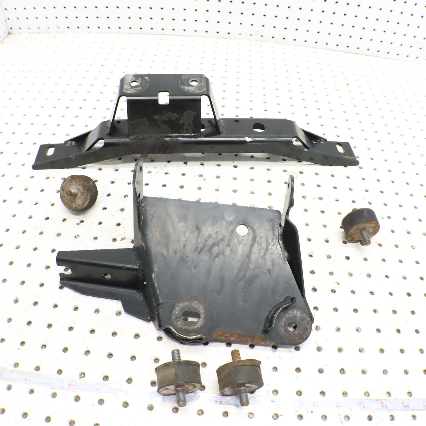 2013 Polaris Ranger 800 Engine Motor Mounts 1017391-329; 1017424-329; 3022076 