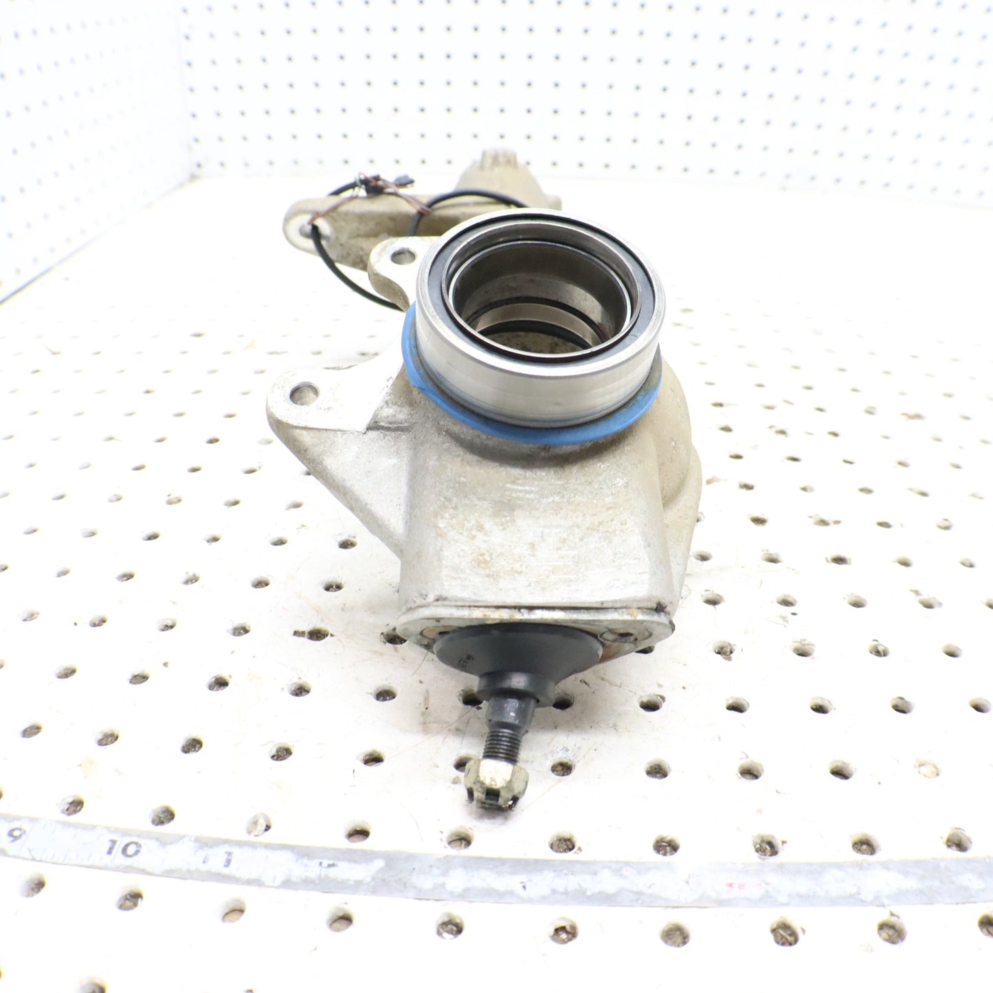 1998 Polaris Xplorer 400l Front Hub Strut RIGHT 2200976