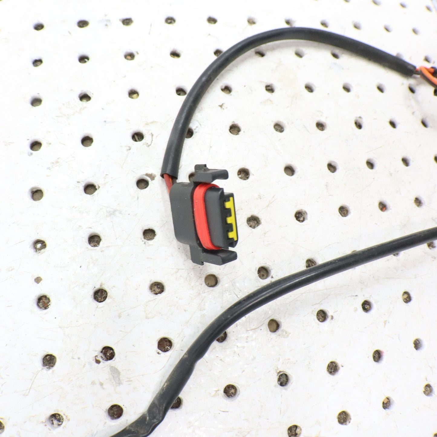 2007 Polaris Iq 600 Tail Light Wire Harness 2461162