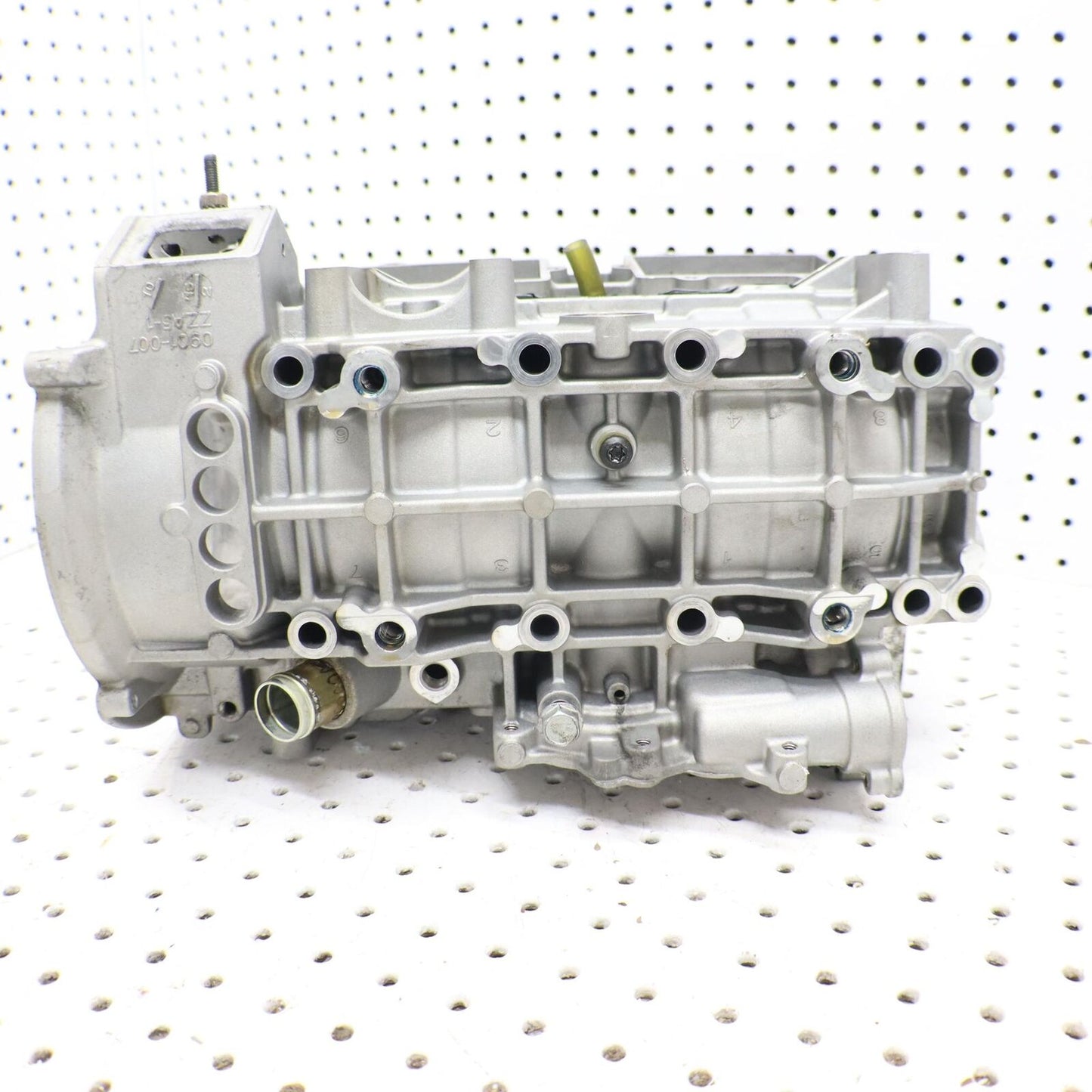 2016 ARCTIC CAT XF 6000 CRANK CASE CRANKCASE ENGINE CASE 1901-001