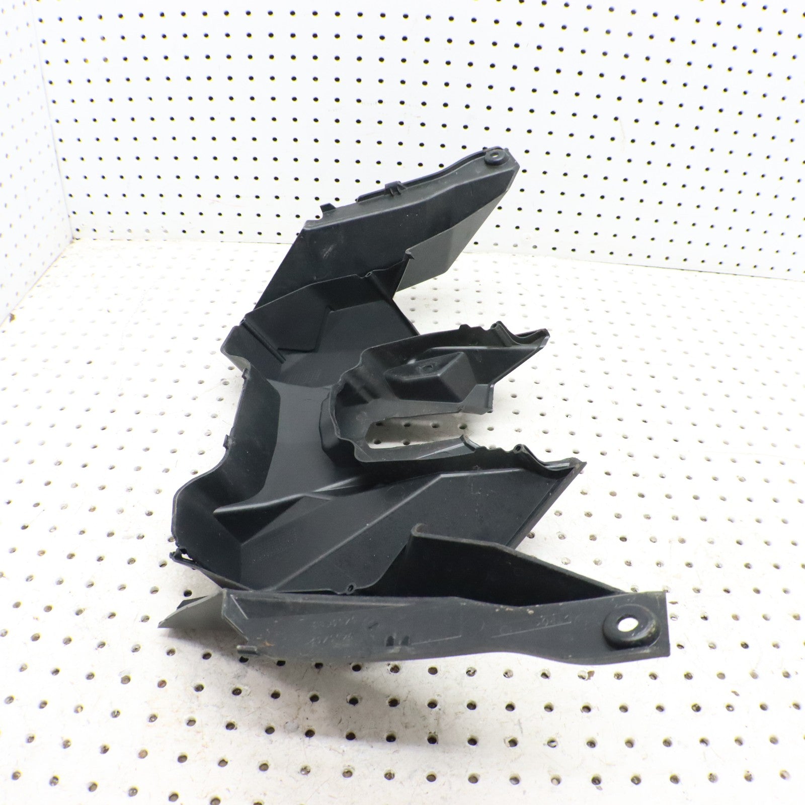 2016 Polaris Rush 800 Air Intake Plenum 5450462-070