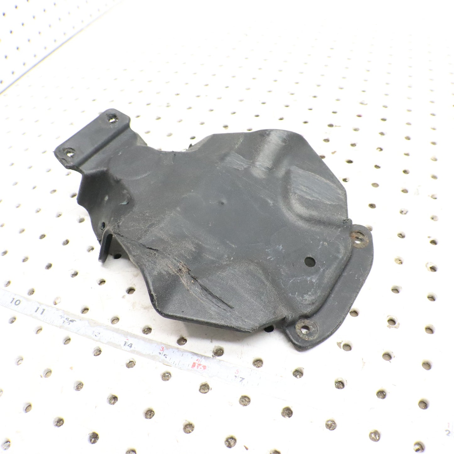 2016 Arctic Cat M8000 Bellypan FRONT CENTER SKID PLATE 6606-614